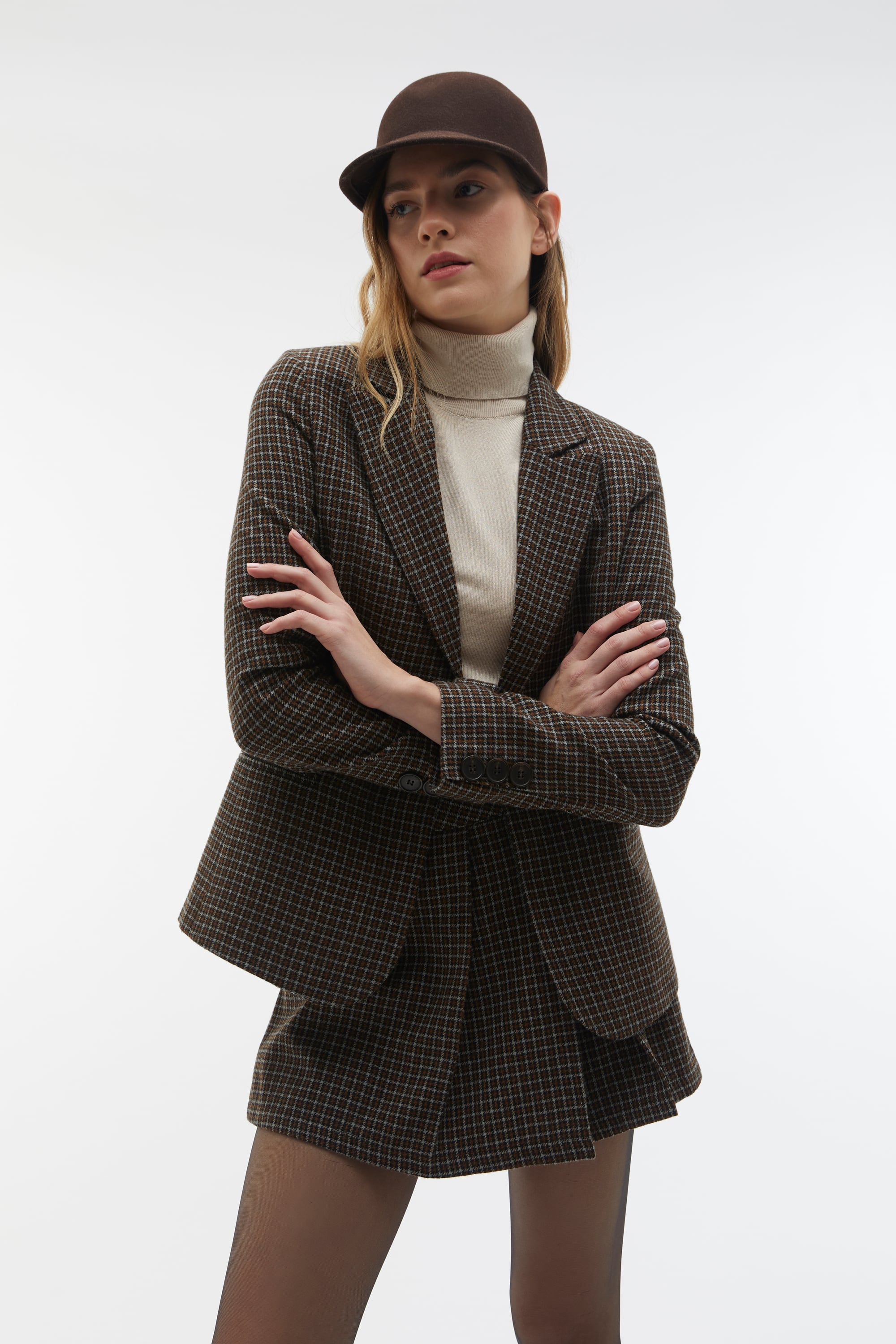 BALIKÇI YAKA KISA KOLLU TRİKO KAZAK