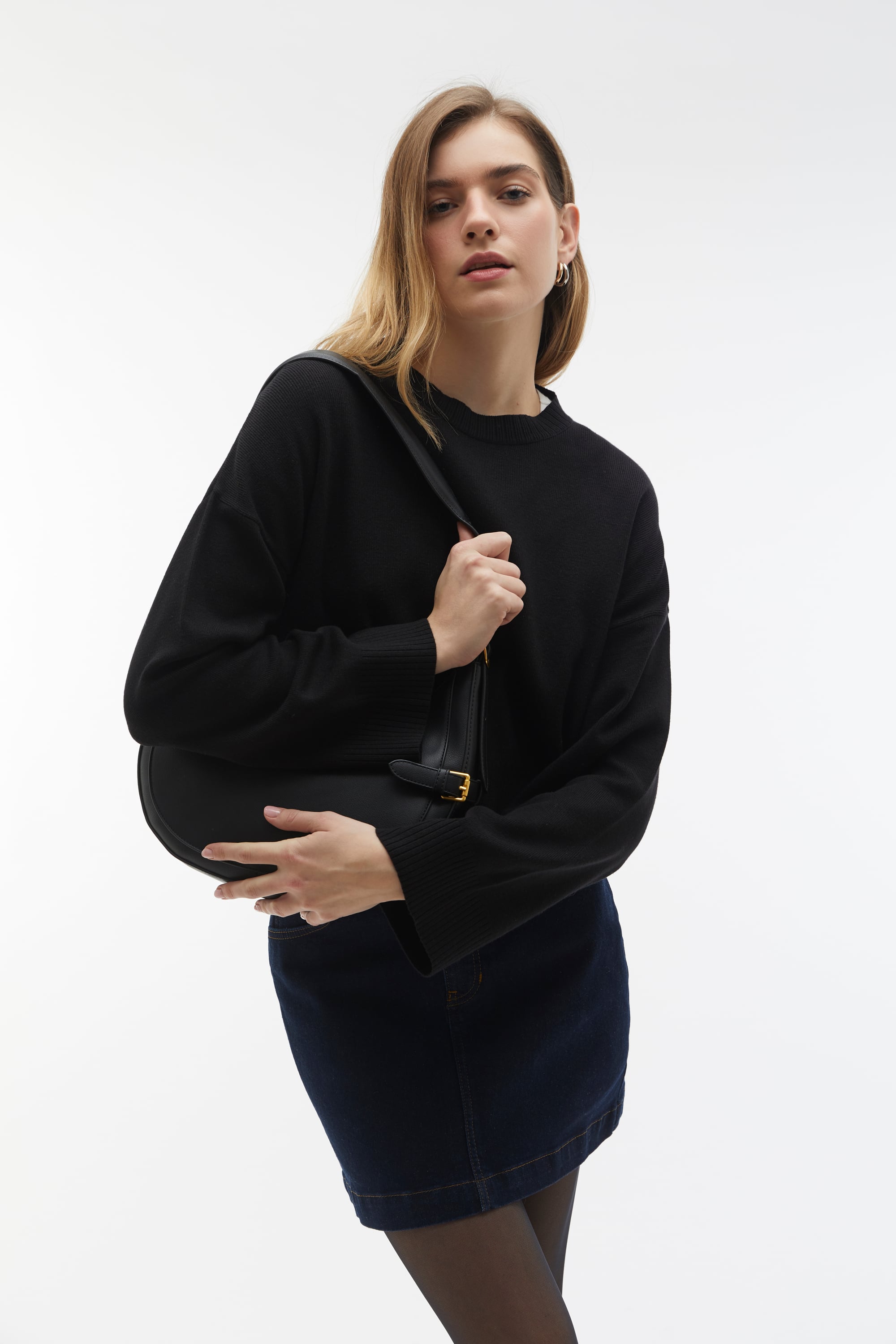 BİSİKLET YAKA TRİKO KAZAK