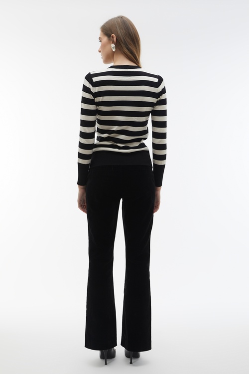  BİSİKLET YAKA ÇİZGİLİ TRİKO KAZAK