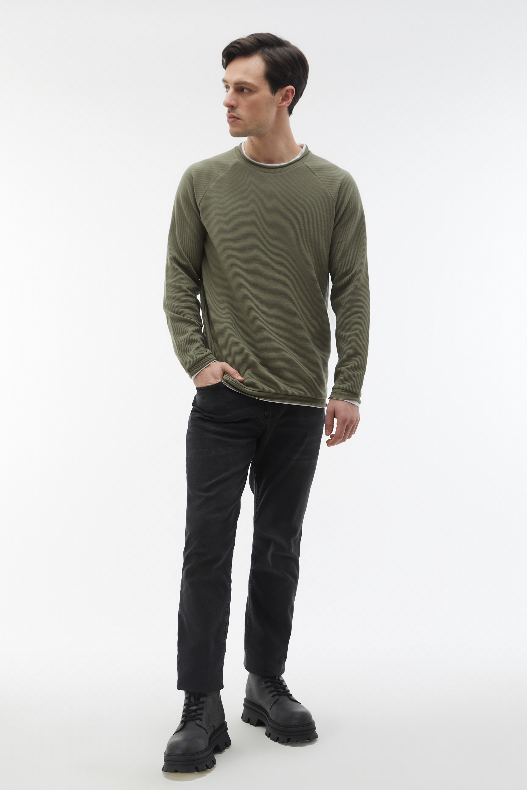 PAMUKLU BİSİKLET YAKA SWEATSHIRT