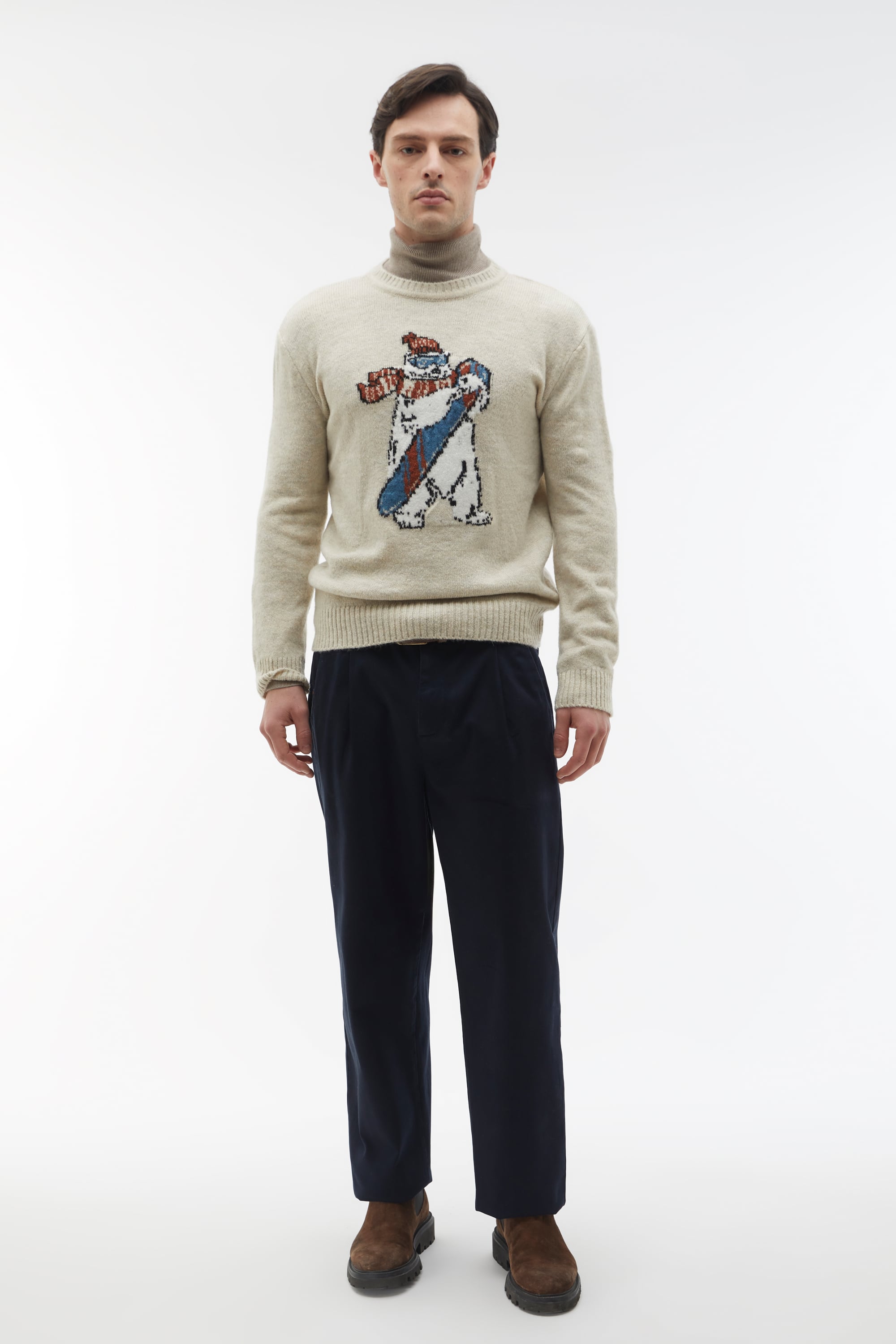 DESENLİ JAKARLI BİSİKLET YAKA KAZAK