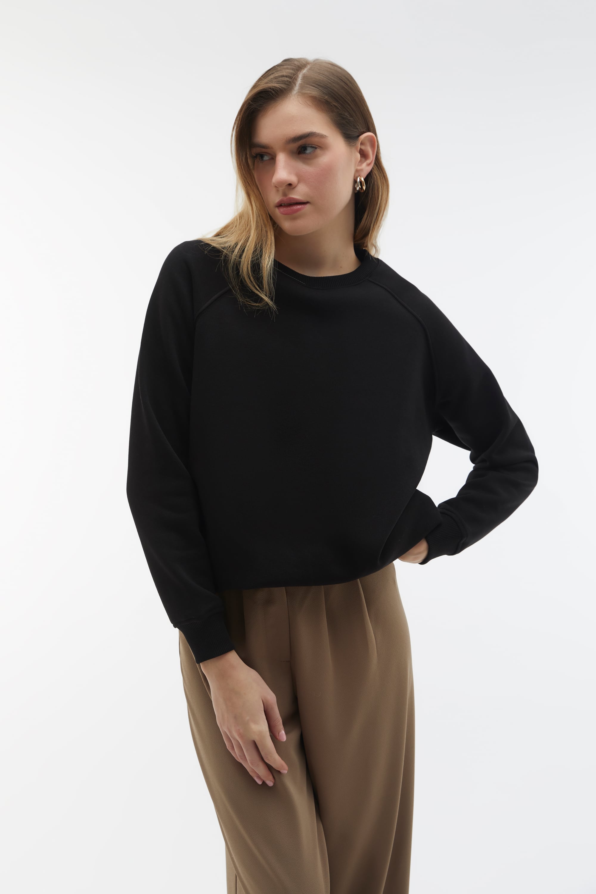 BİSİKLET YAKA LOOSE FIT SWEATSHIRT