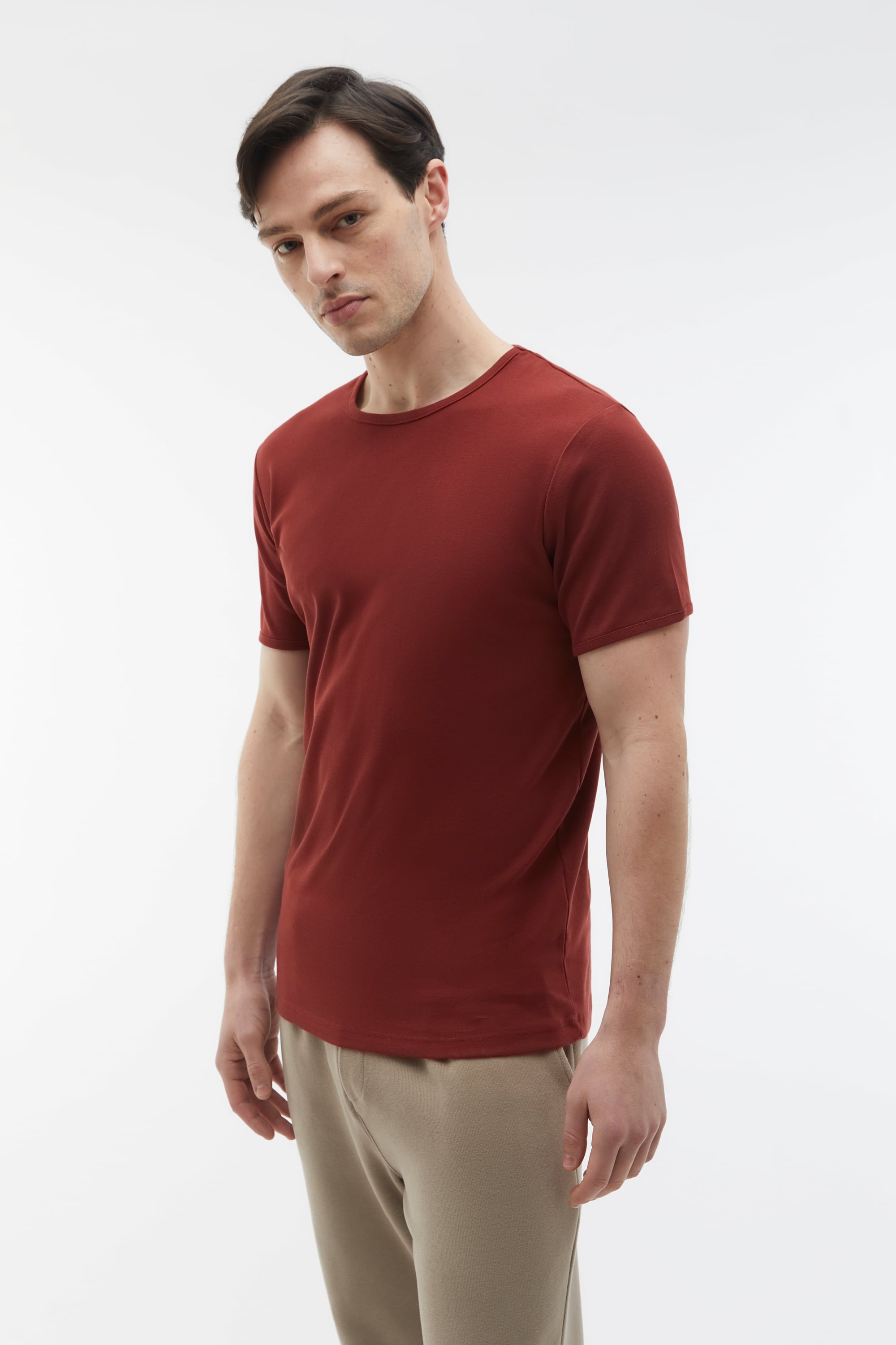 BİSİKLET YAKA KISA KOLLU T-SHIRT