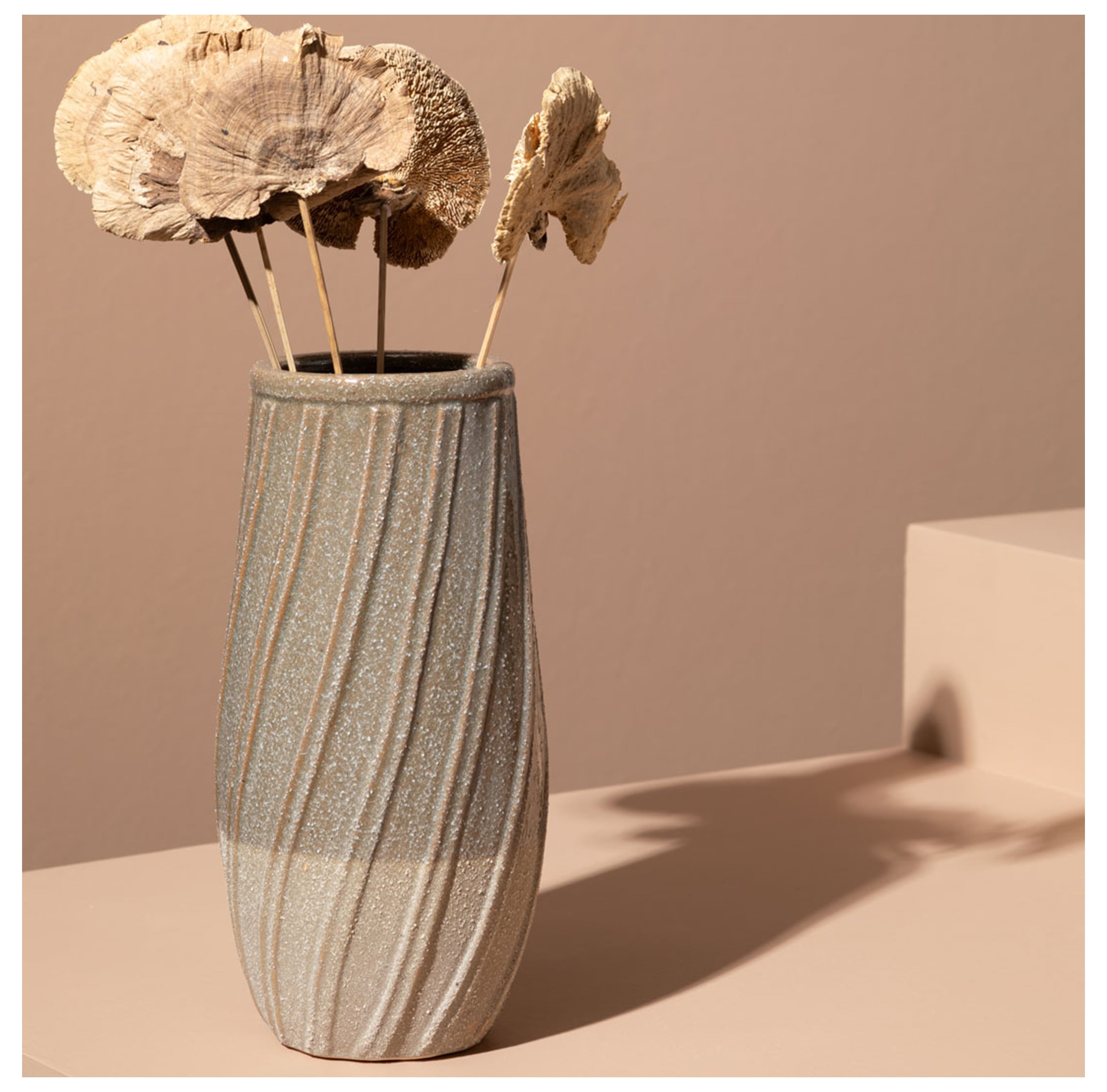 MARRON SERAMİK VAZO 14X27CM