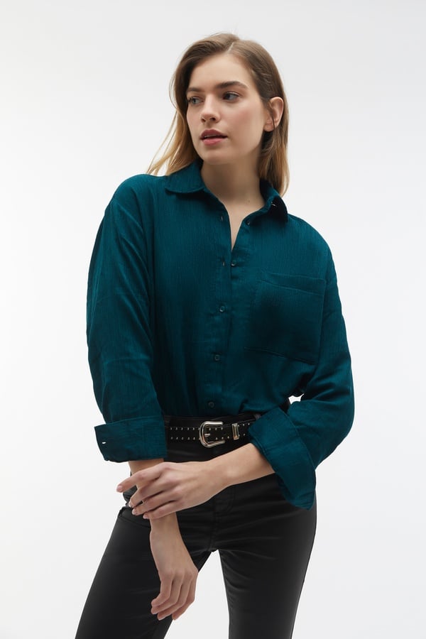 DOKULU UZUN KOLLU GÖMLEK