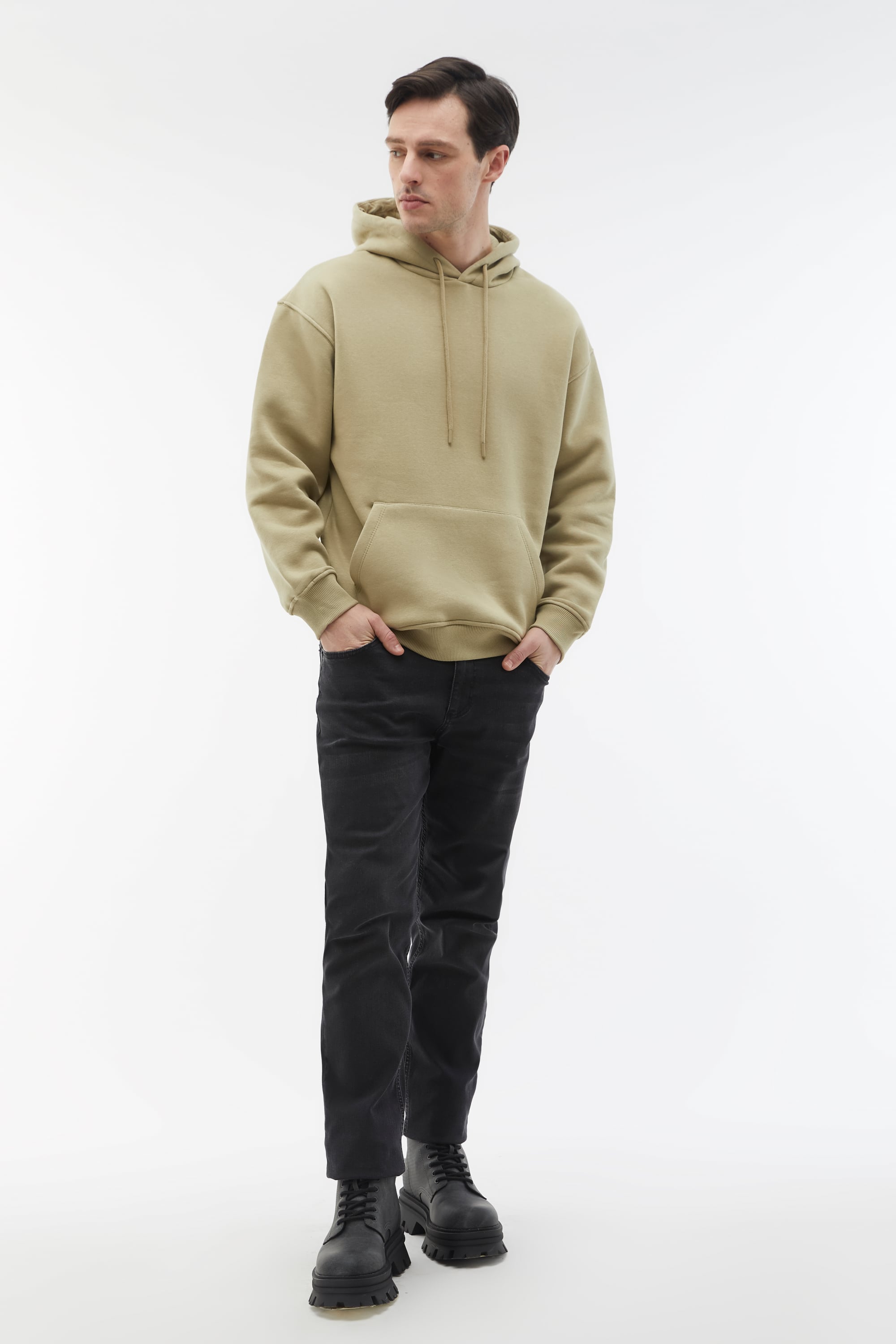 KAPÜŞONLU SWEATSHIRT