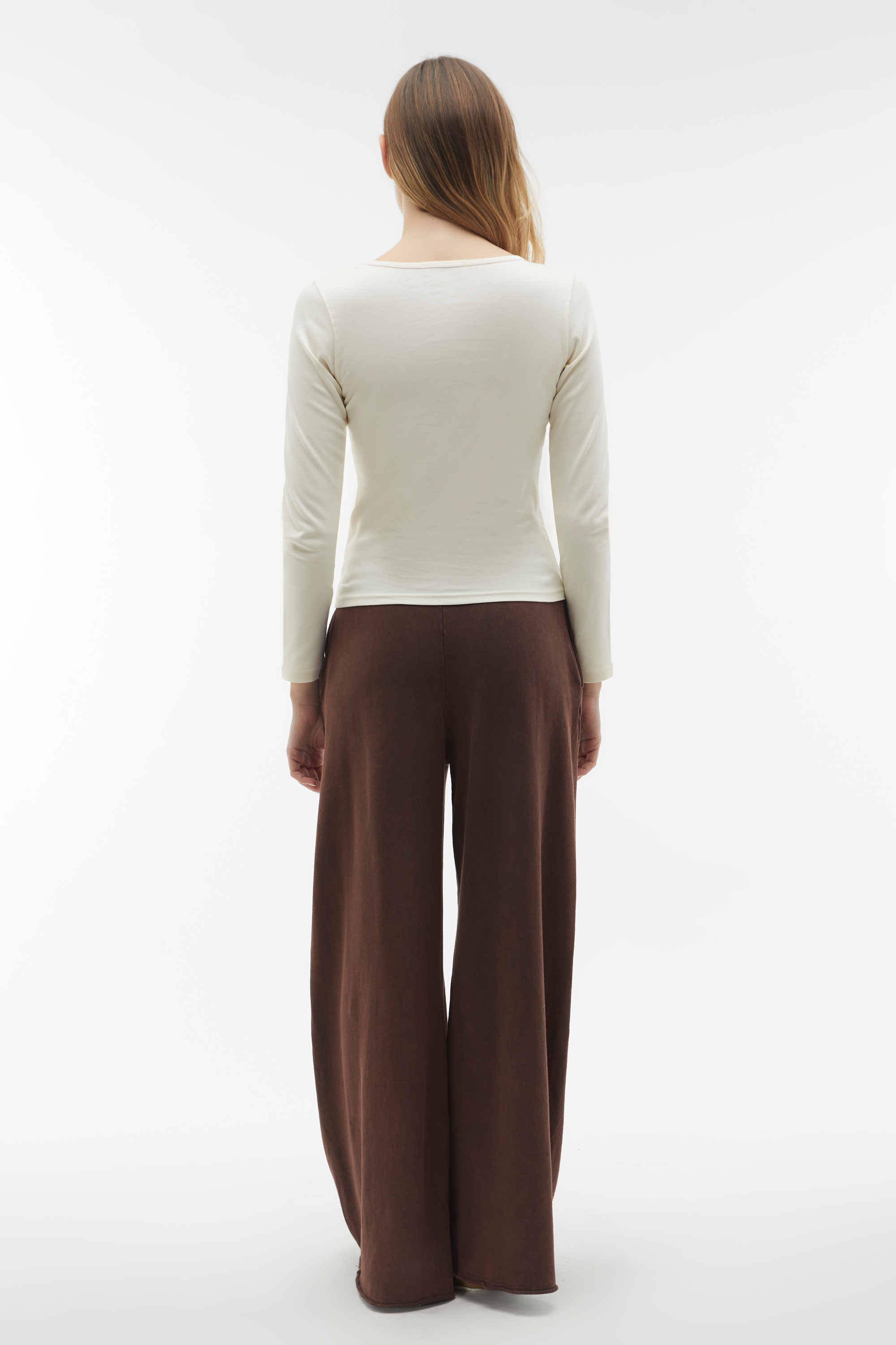 PAMUKLU UZUN KOLLU T-SHIRT