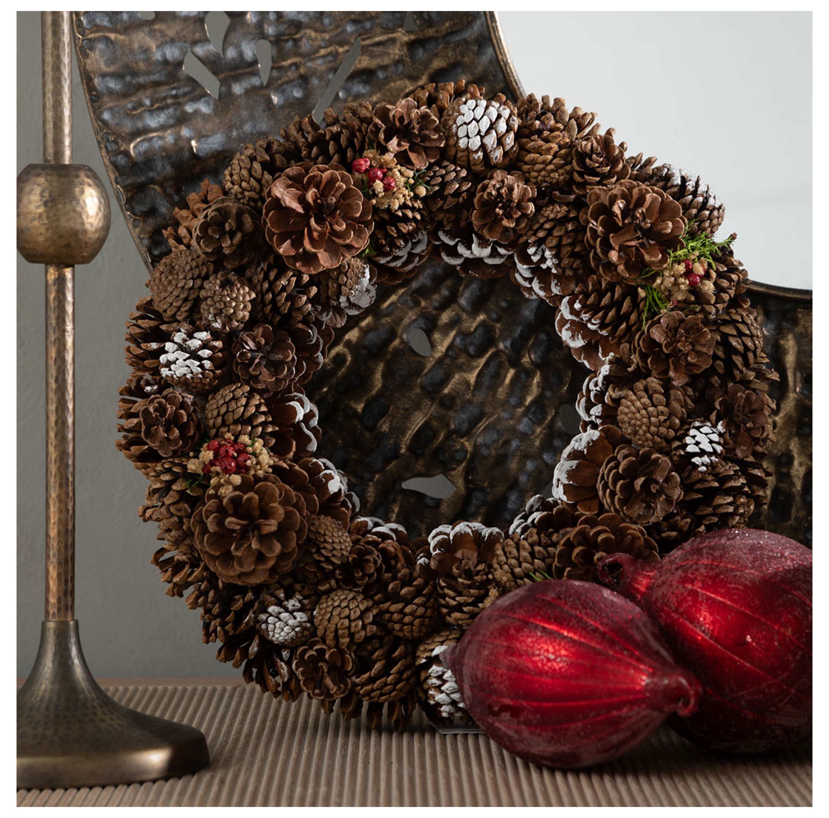 PINECONE KAPI SÜSÜ 30 CM