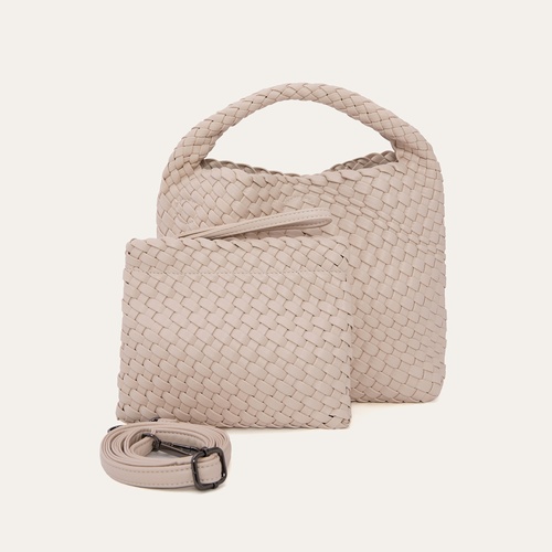  DERİ GÖRÜNÜMLÜ ÖRGÜ EL ÇANTASI