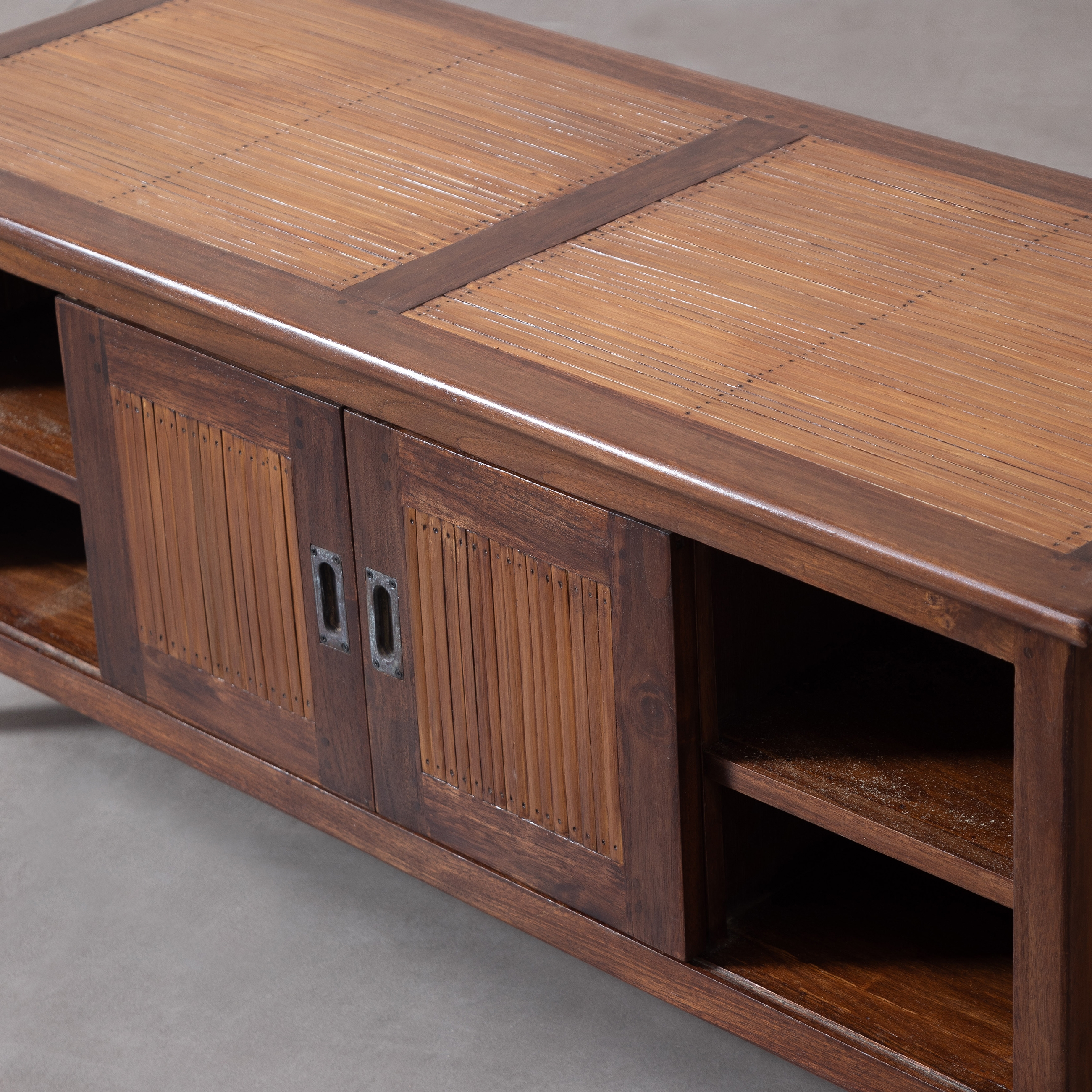 RAYNELL TV ÜNİTESİ