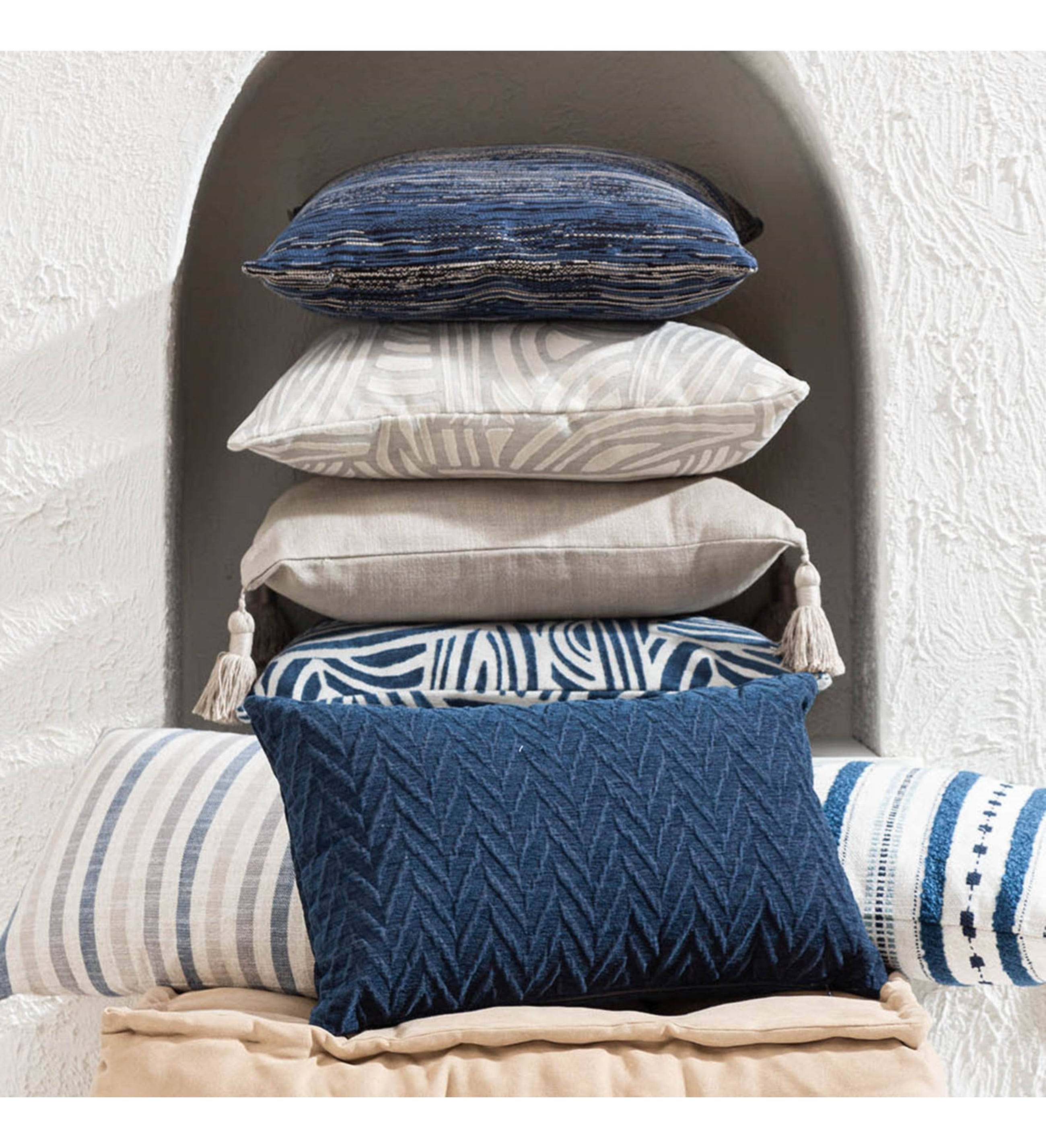 ALBA STRIPED KIRLENT LACİVERT 30X50