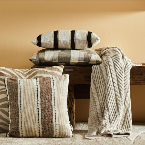  AMY KIRLENT KAHVE 45X45