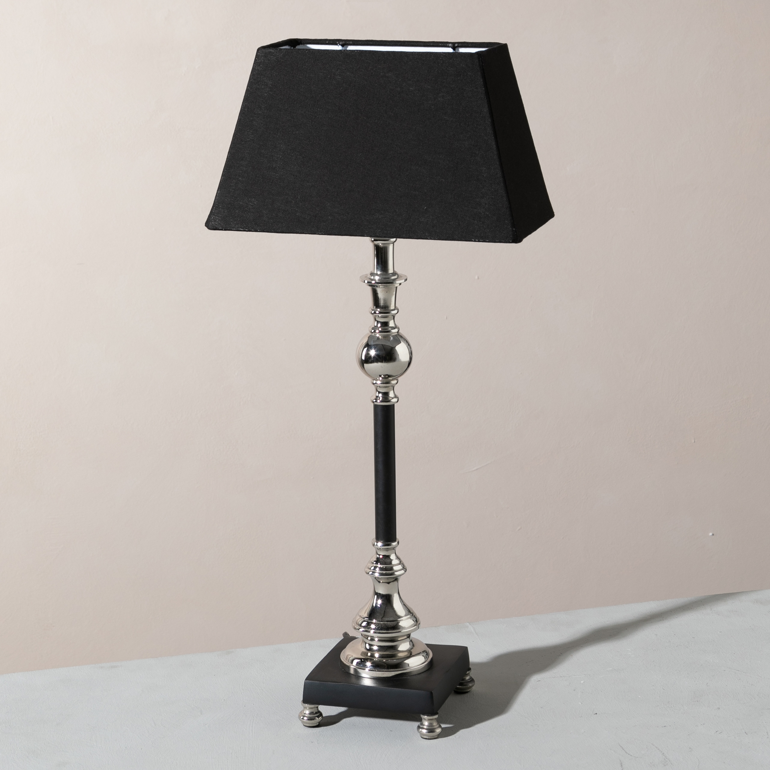 PANTHEON SILVER ABAJUR