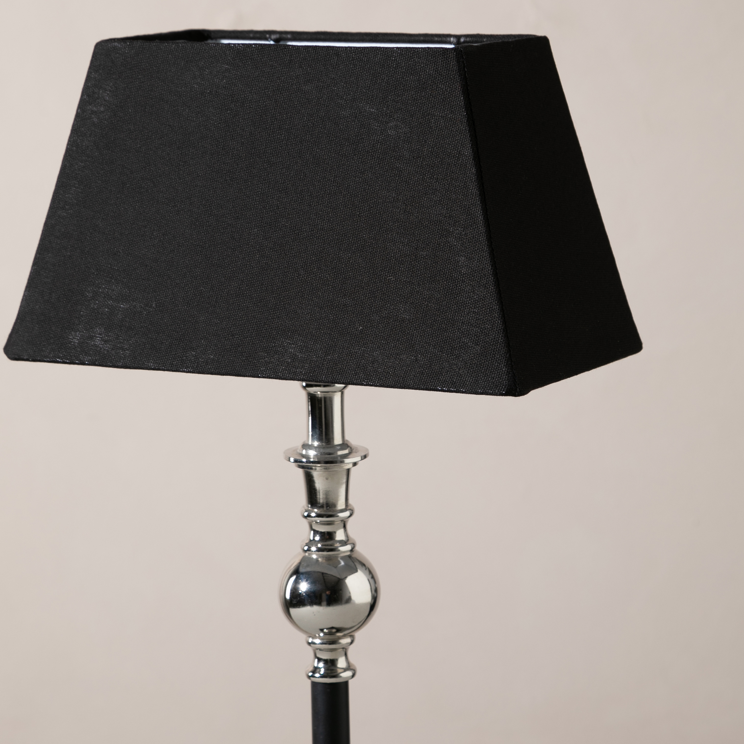 PANTHEON SILVER ABAJUR