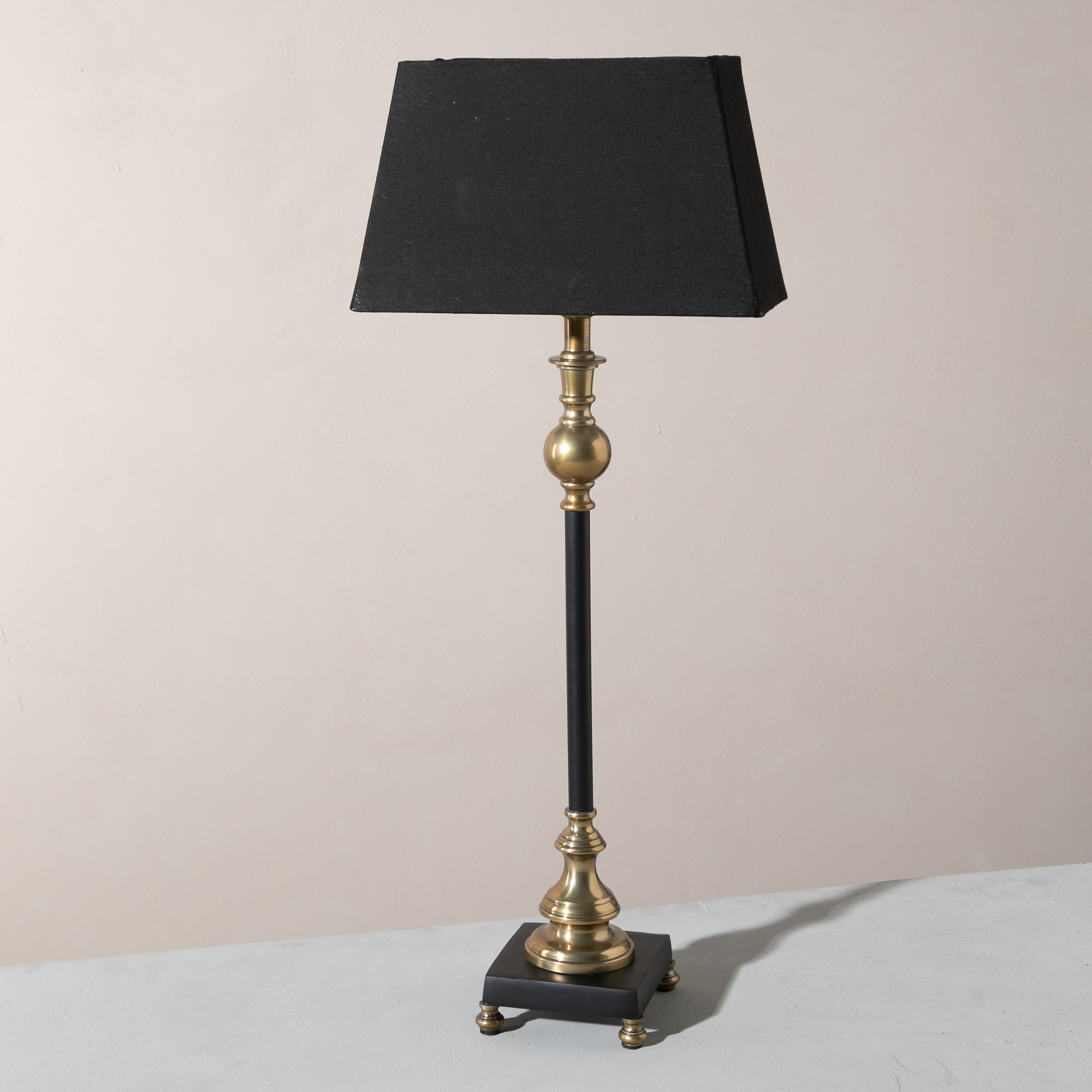 PANTHEON GOLD ABAJUR