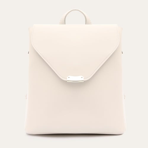  KAPAKLI SIRT ÇANTASI