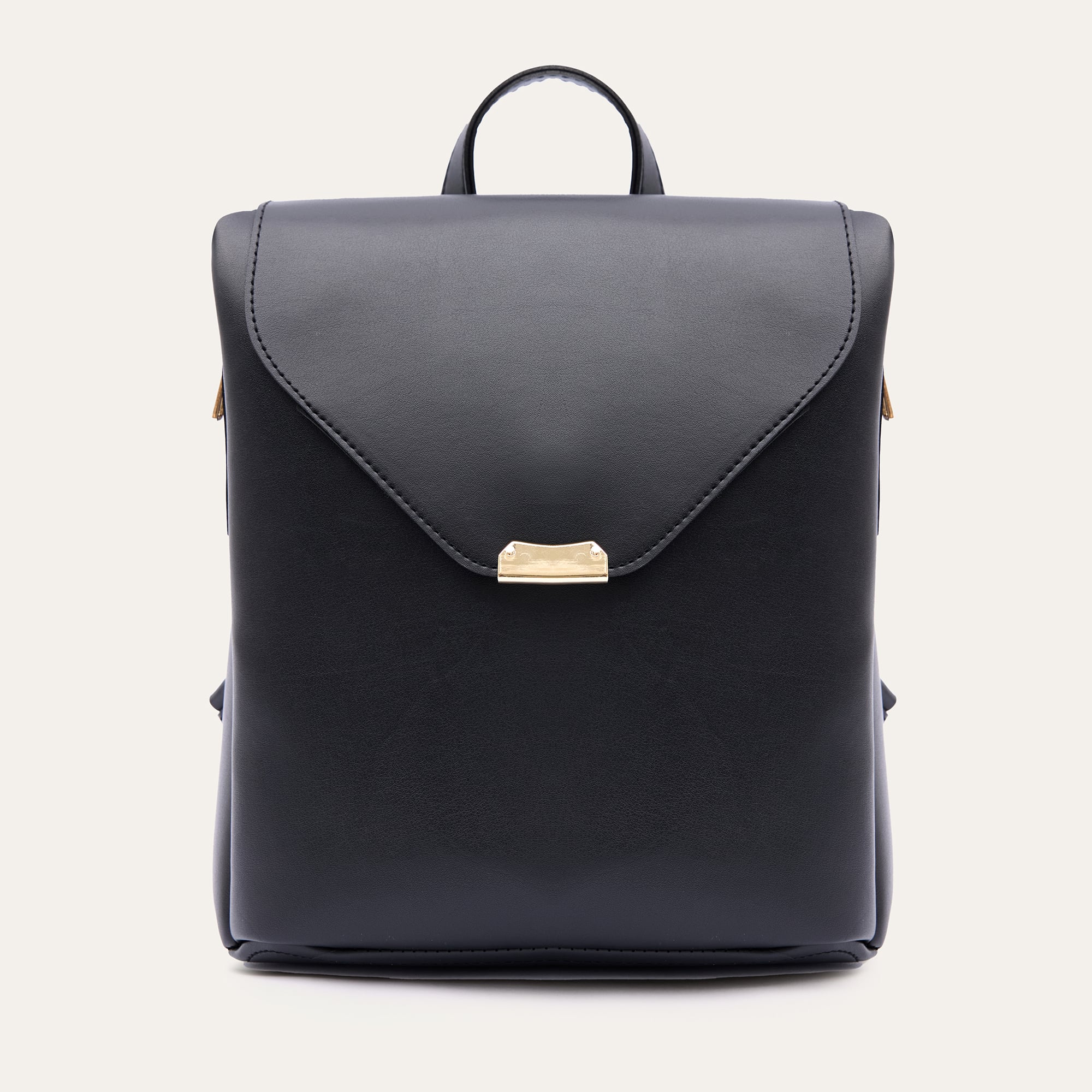 KAPAKLI SIRT ÇANTASI