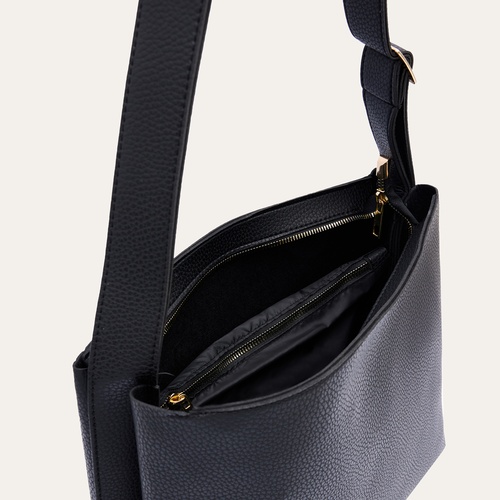  DERİ GÖRÜNÜMLÜ OMUZ ÇANTASI