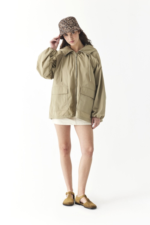  KISA KAPÜŞONLU YAĞMURLUK