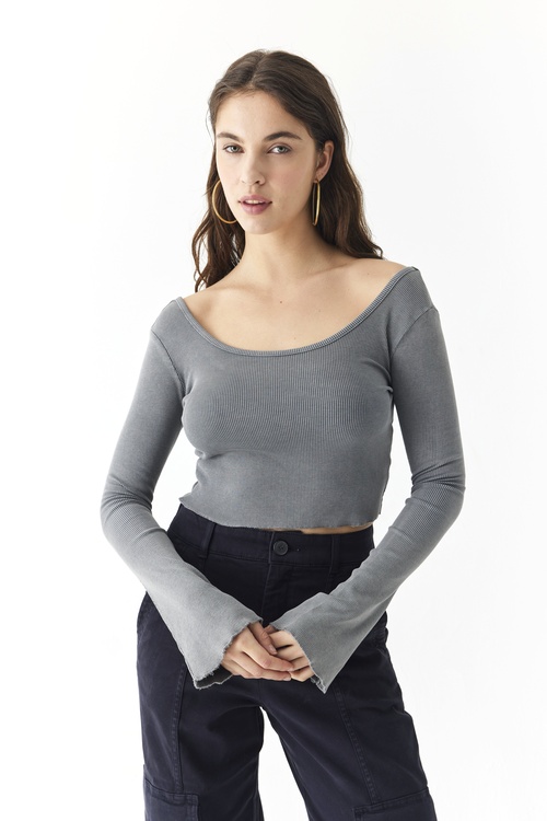  FİTİLLİ AÇIK YAKA UZUN KOLLU T-SHIRT