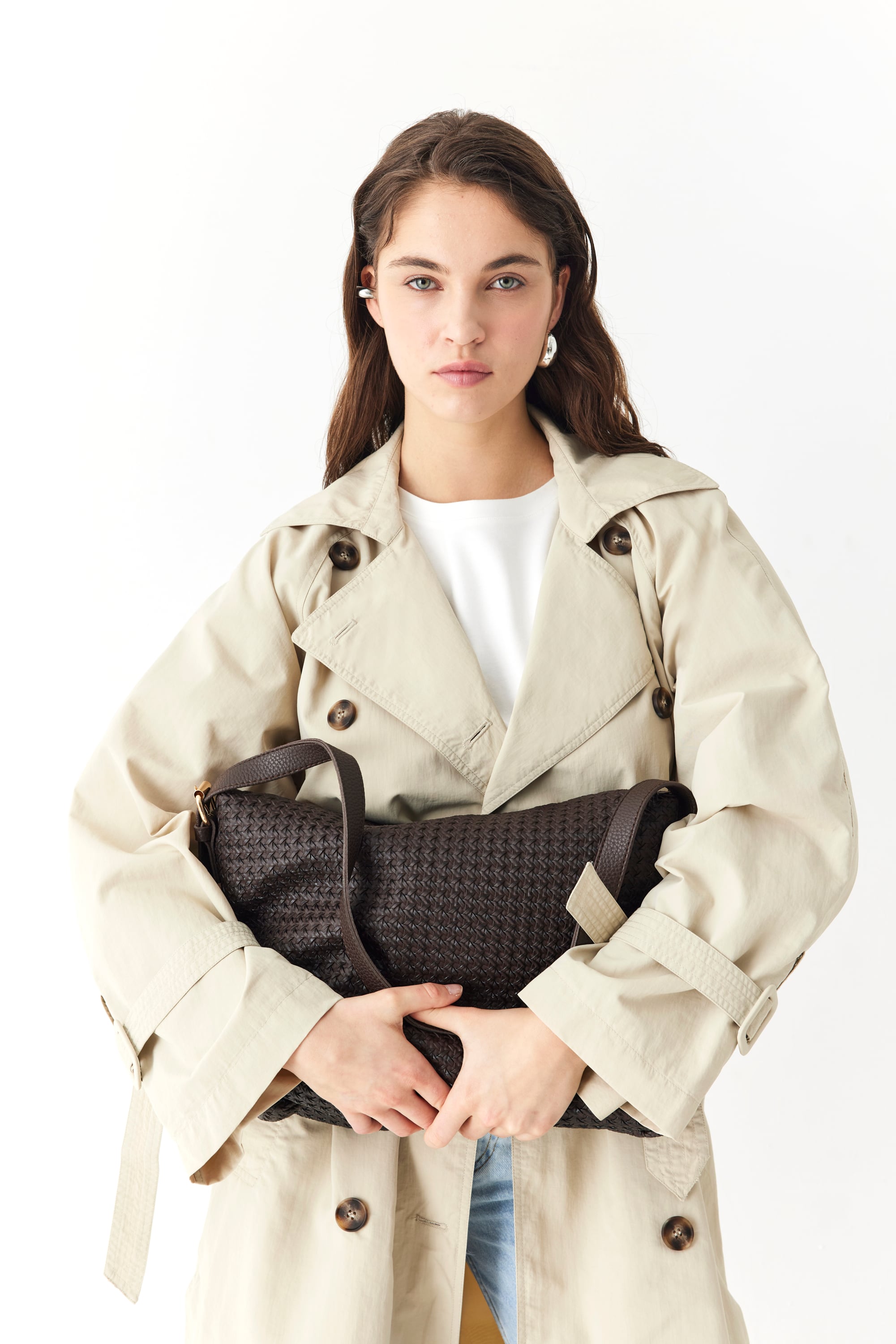 DÜĞMELİ BİLEĞİ KEMERLİ UZUN TRENÇKOT