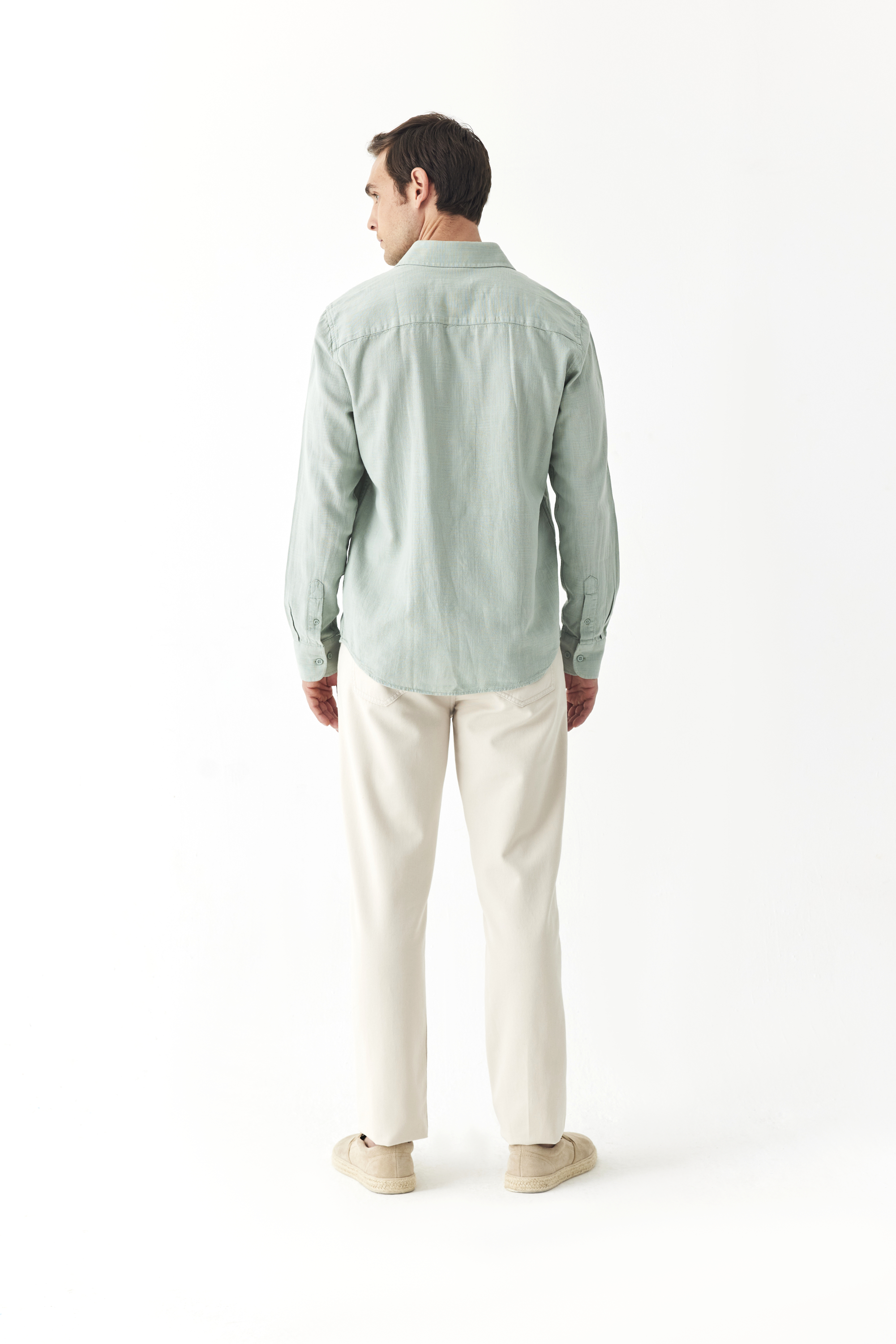 EKOSELİ REGULAR FIT UZUN KOLLU GÖMLEK