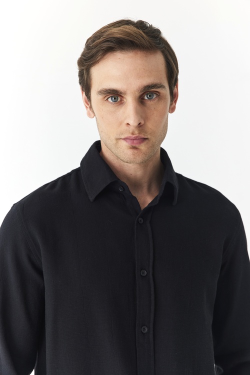  DOKULU REGULAR FIT UZUN KOLLU GÖMLEK