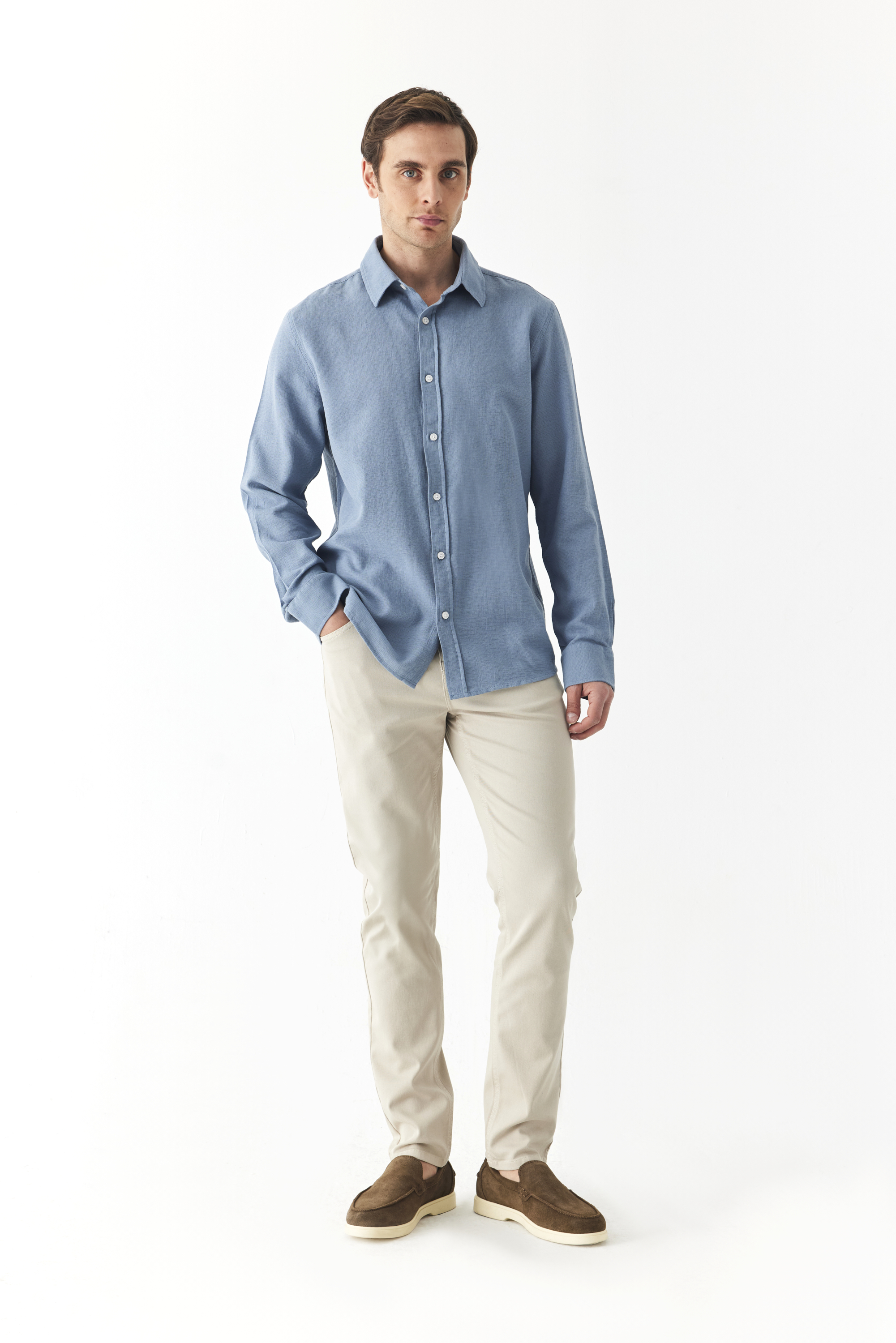 DOKULU REGULAR FIT UZUN KOLLU GÖMLEK