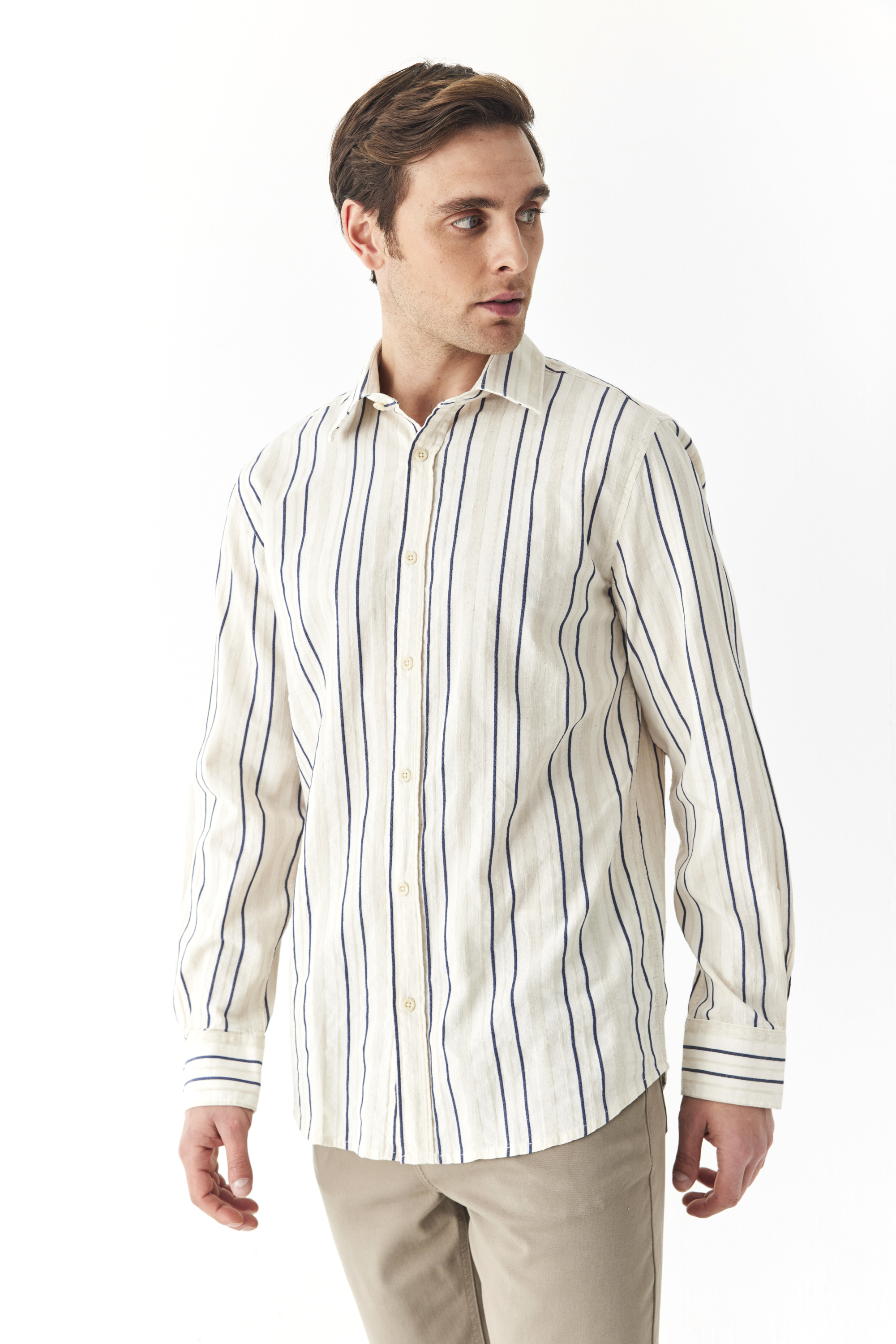 REGULAR FIT ÇİZGİLİ UZUN KOLLU GÖMLEK