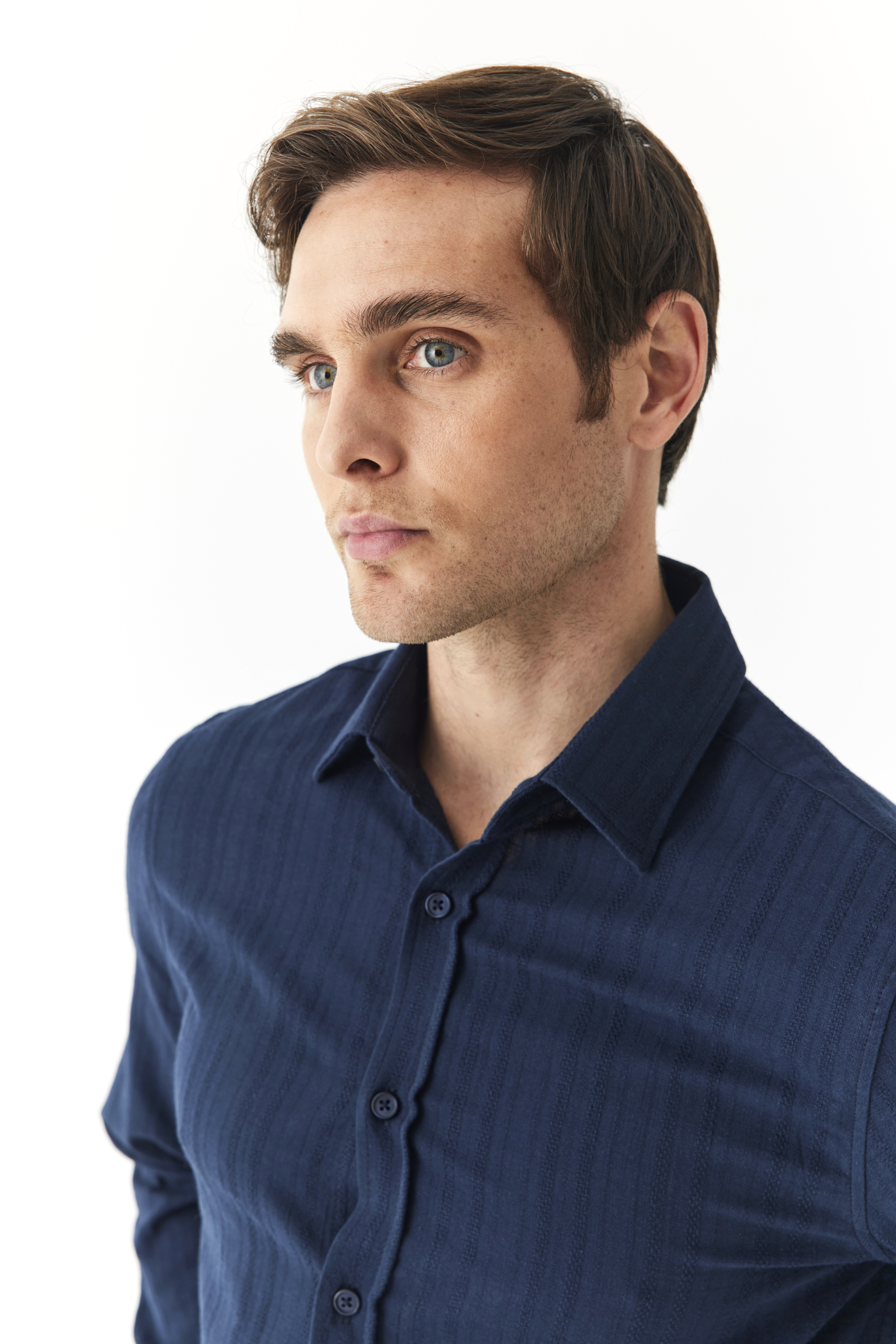 REGULAR FIT ÇİZGİLİ DOKULU UZUN KOLLU GÖMLEK