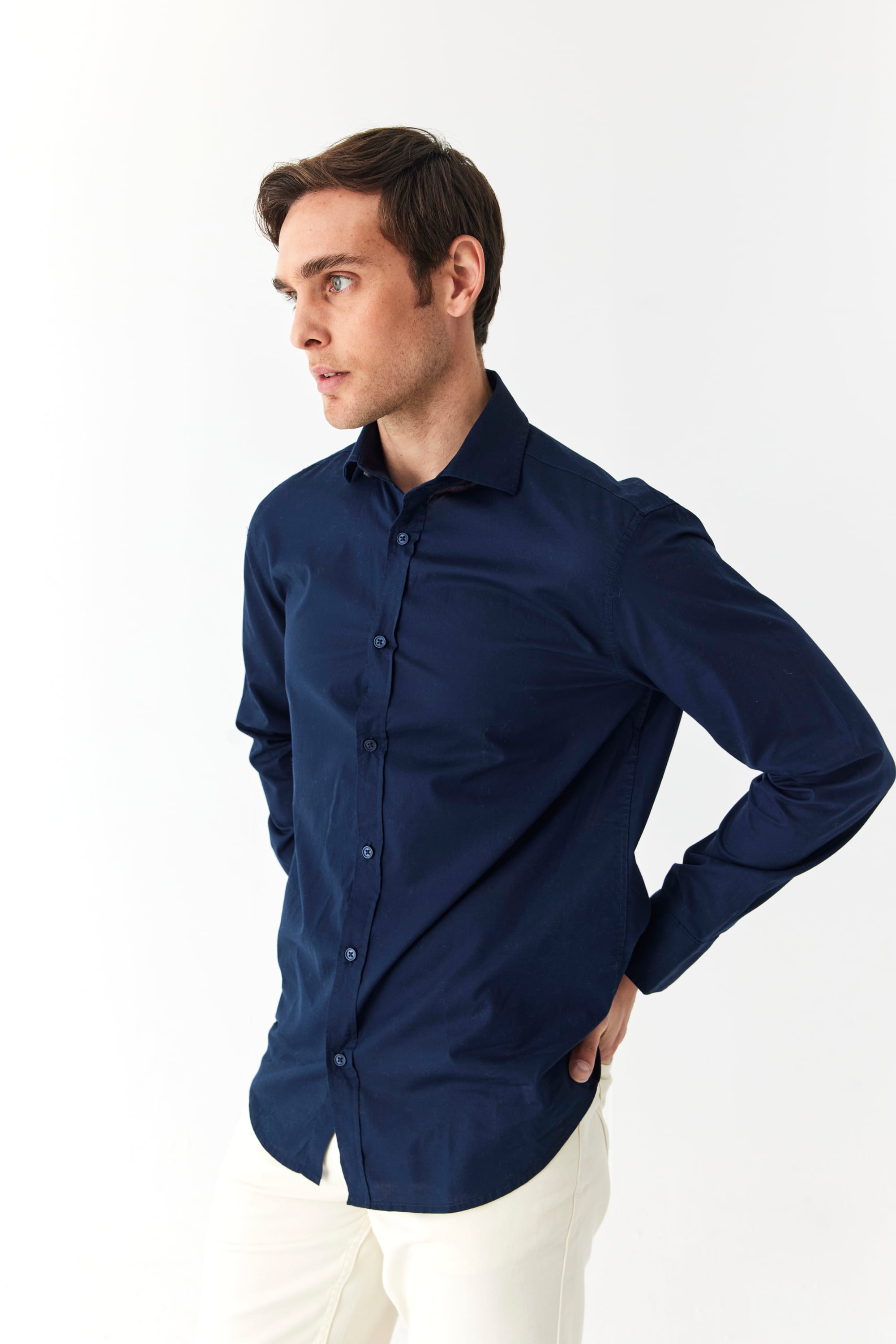 REGULAR FIT UZUN KOLLU GÖMLEK