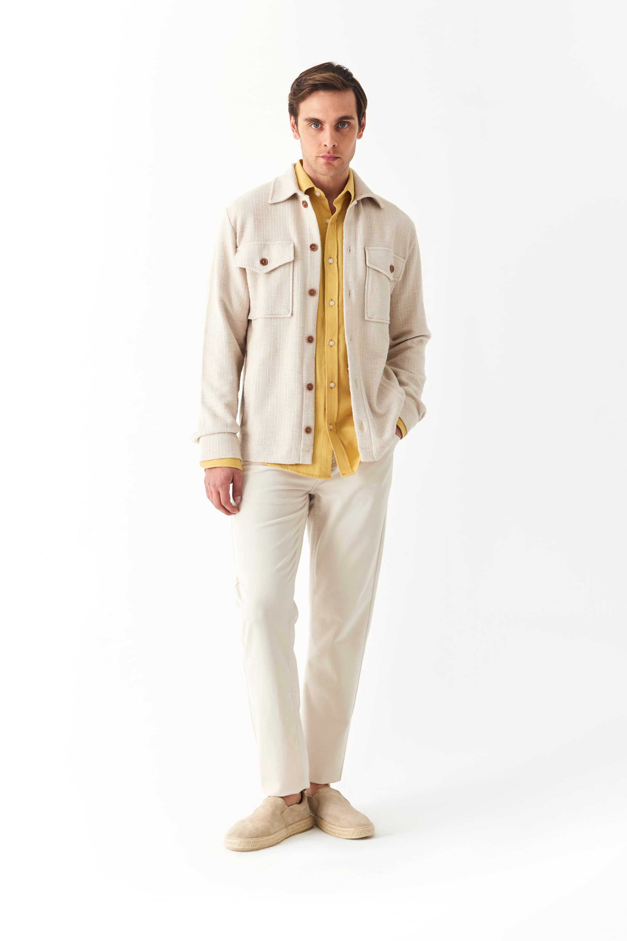 ÇOK CEPLİ ÖRME CEKET