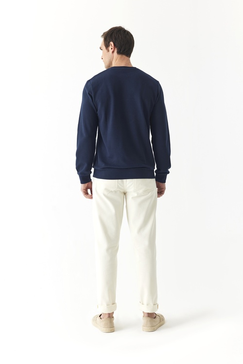  BİSİKLET YAKA ÇAPA NAKIŞLI SWEATSHIRT