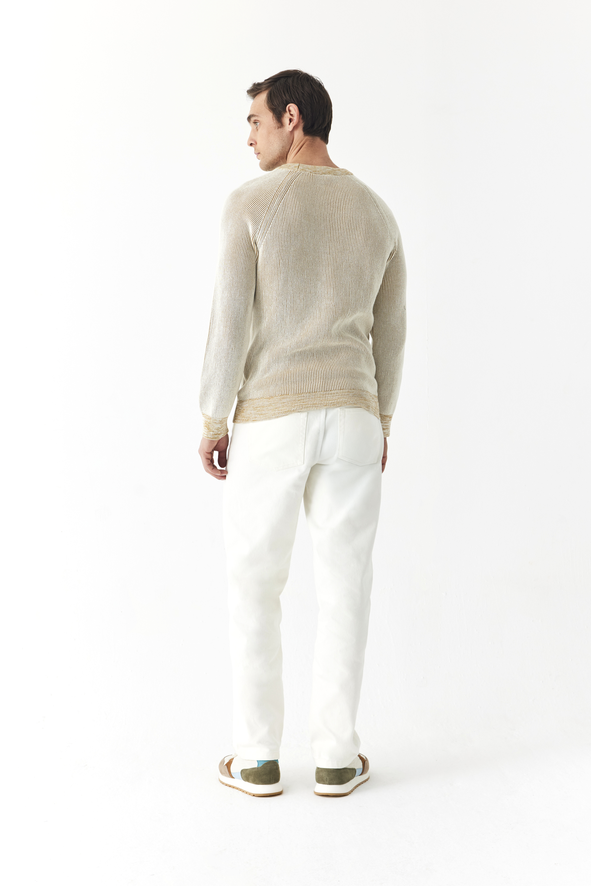 BİSİKLET YAKA FİTİLLİ TRİKO KAZAK