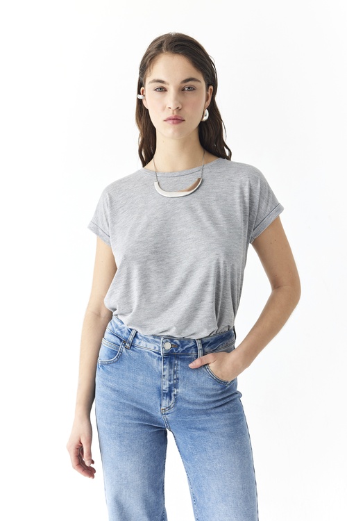  BİSİKLET YAKA DÜŞÜK KOL T-SHIRT