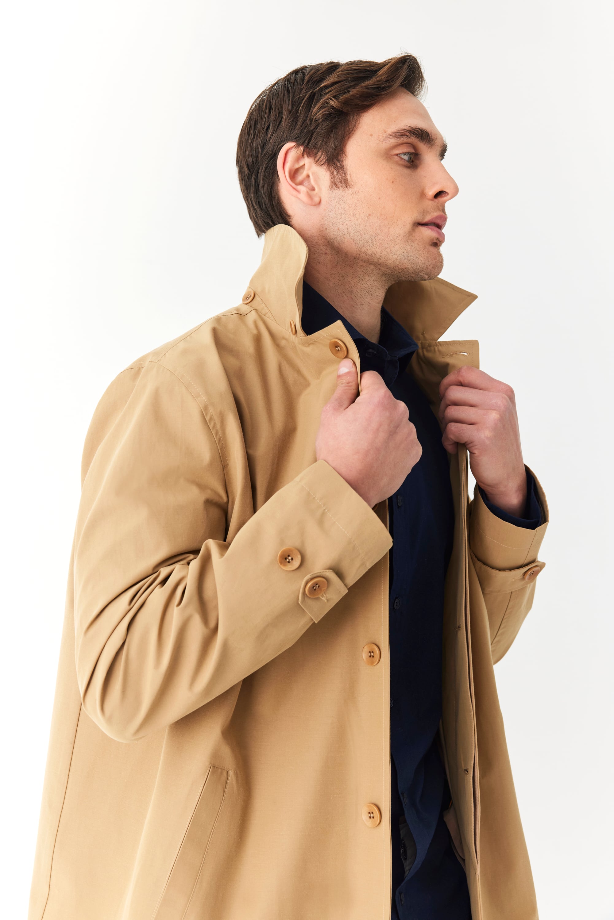 KAPÜŞONLU UZUN TRENÇKOT