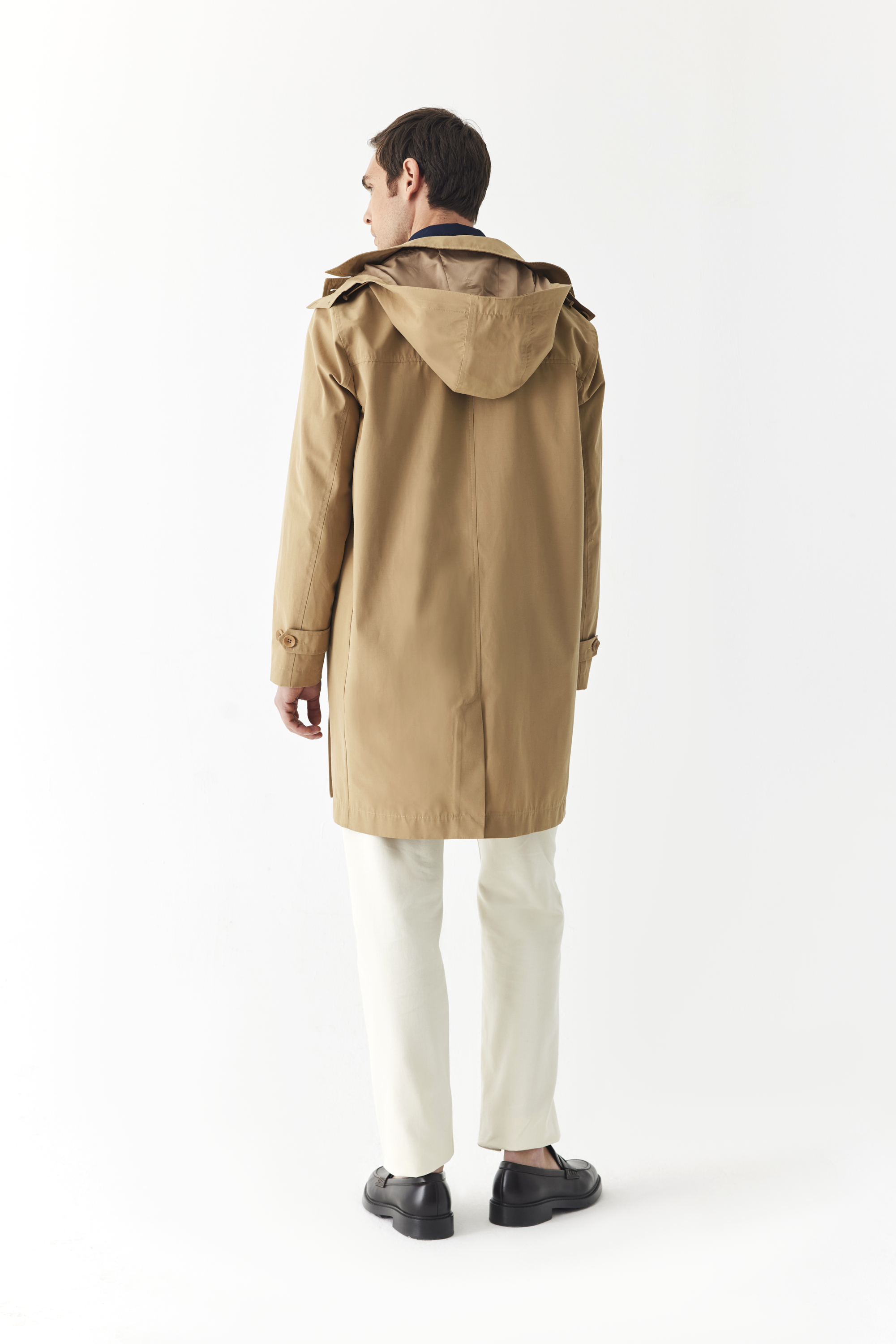 KAPÜŞONLU UZUN TRENÇKOT