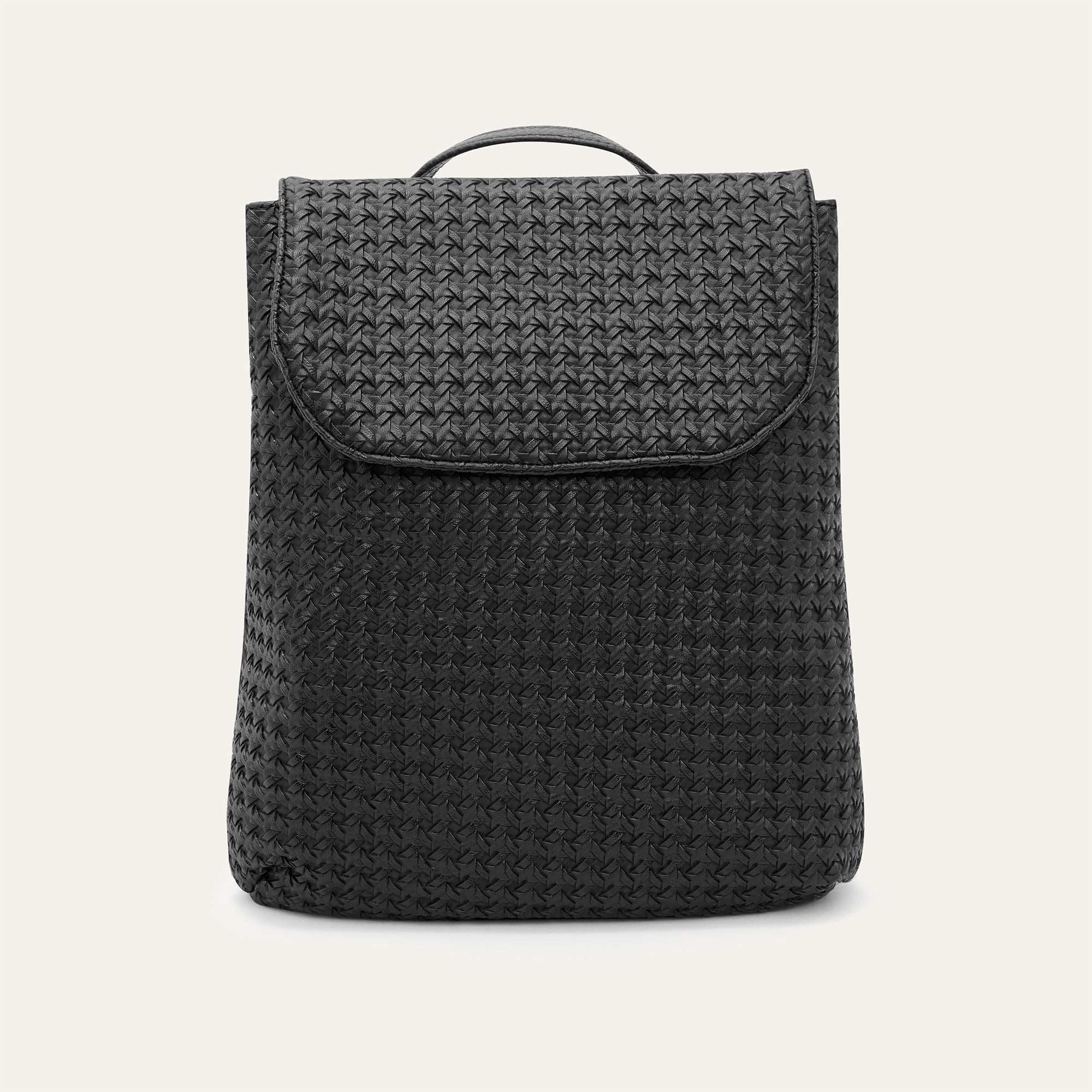 ÖRGÜ DOKULU SIRT ÇANTASI