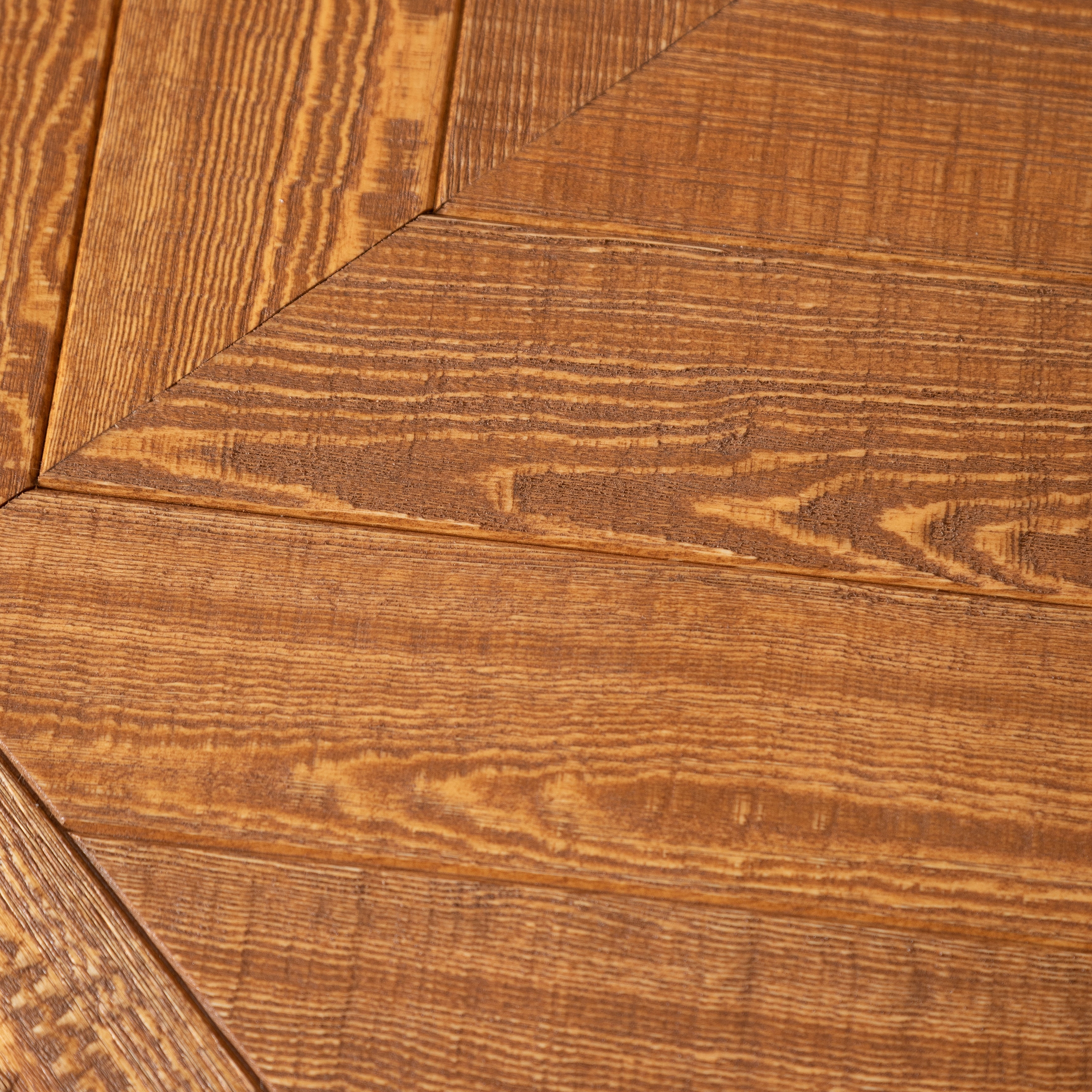 FRENCH KARE ESKİTME AHŞAP YEMEK MASASI