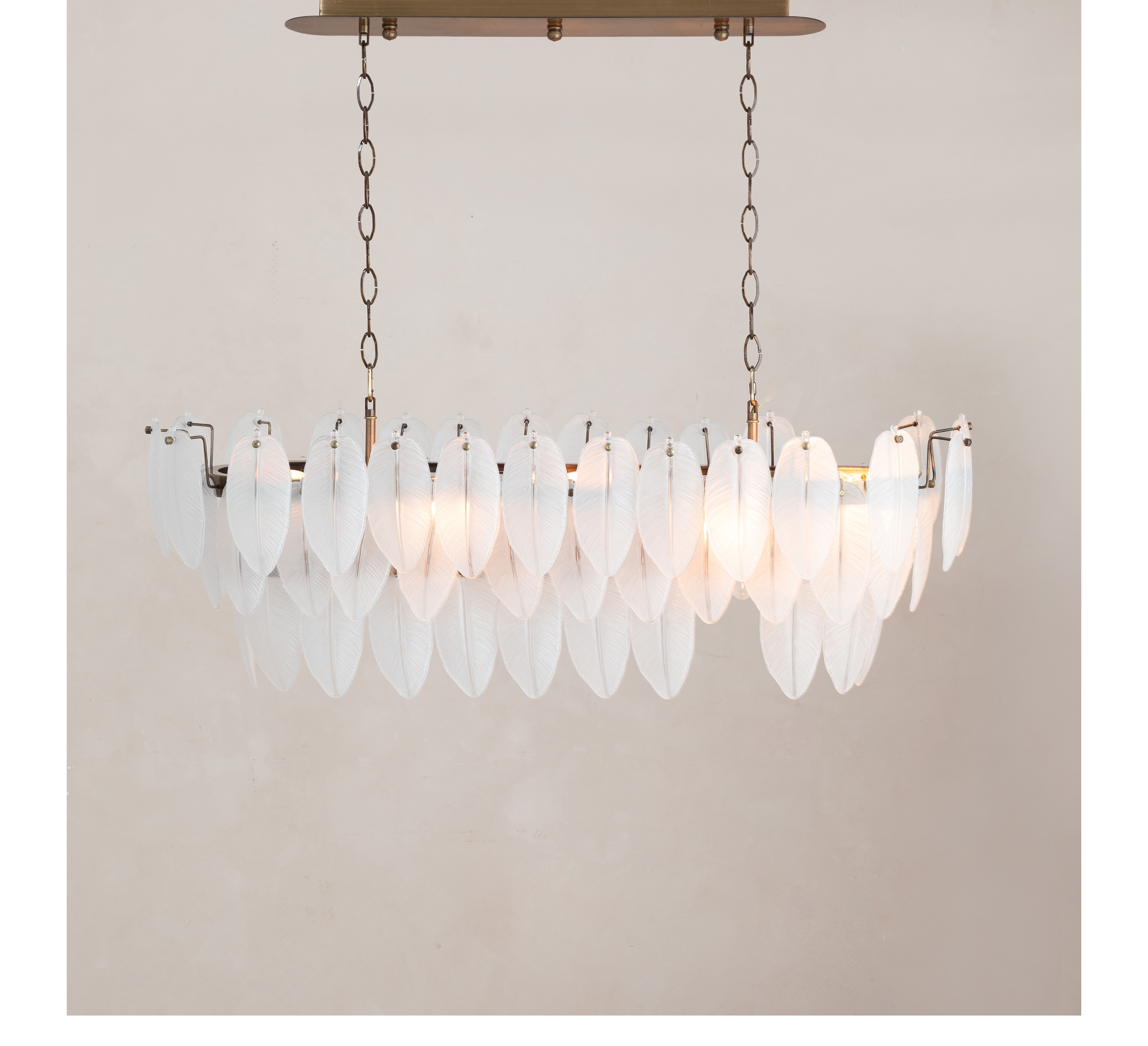 FEAT M.ÜSTÜ AVİZE