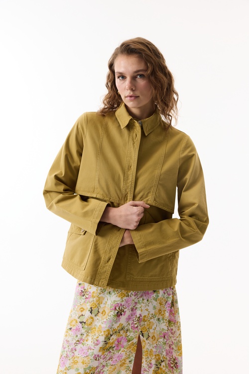  BÜYÜK CEPLİ DÜĞMELİ CEKET