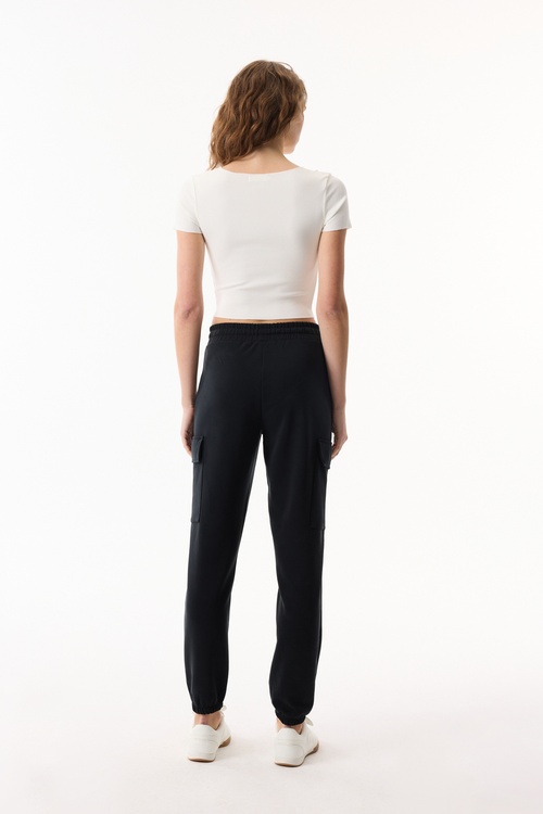  BİSİKLET YAKA KISA KOLLU CROP BLUZ