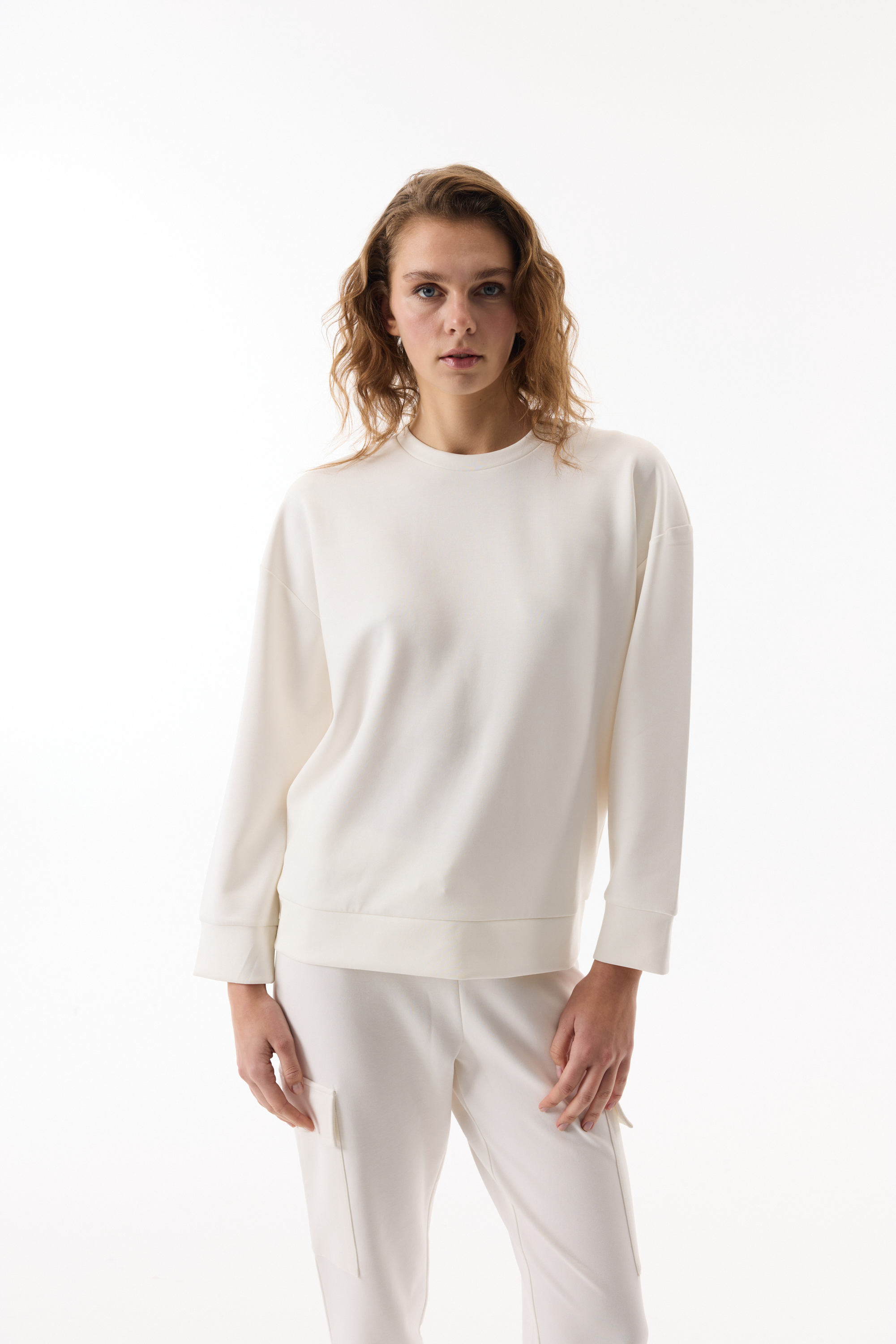 BİSİKLET YAKA MODAL SWEATSHIRT