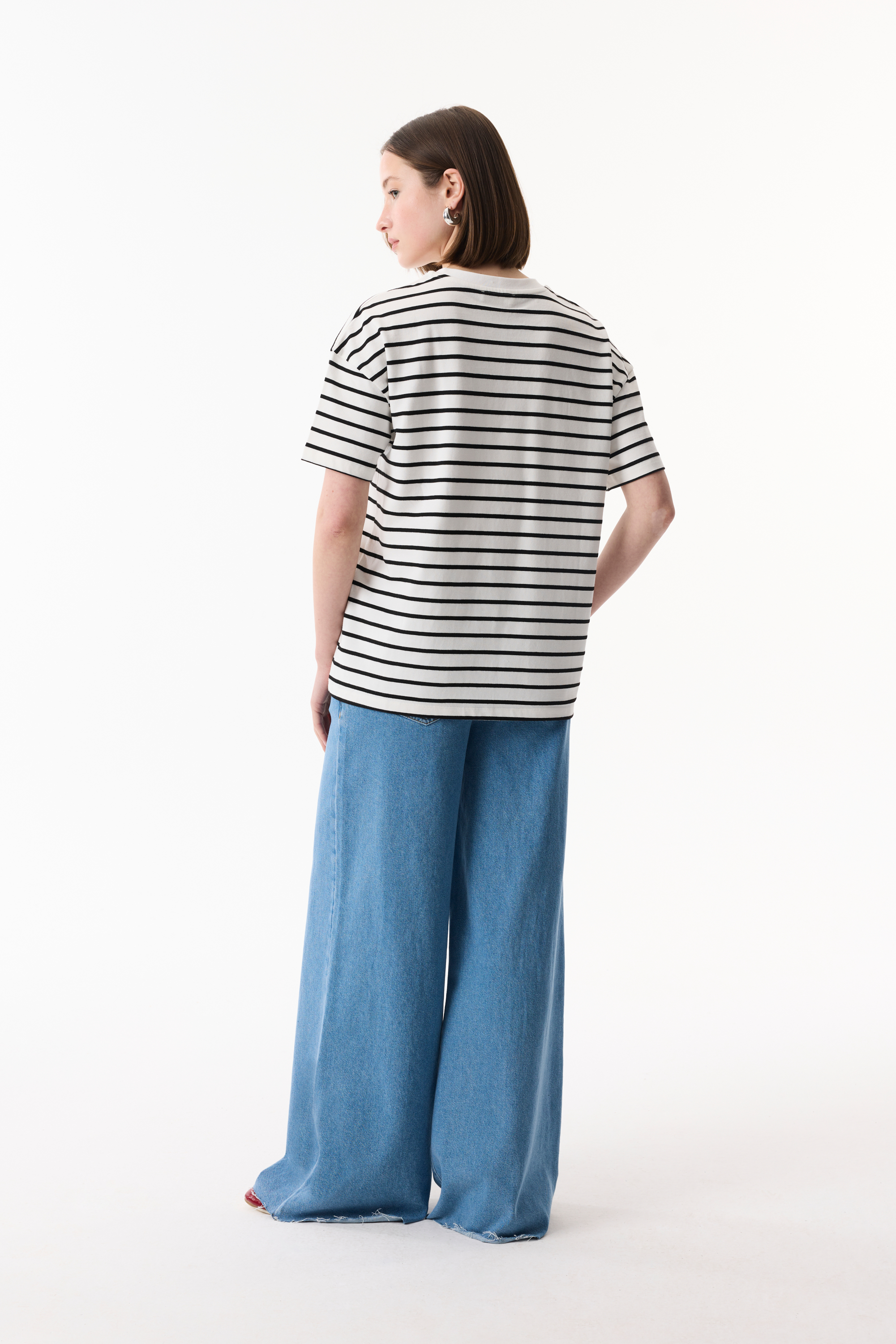 ÇİZGİLİ LOOSE FIT KISA KOLLU T-SHIRT