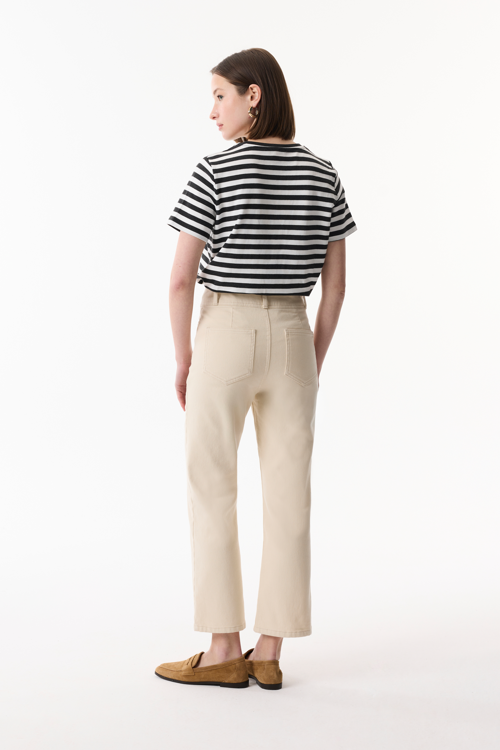 ÇİZGİLİ BİSİKLET YAKA KISA KOLLU T-SHIRT