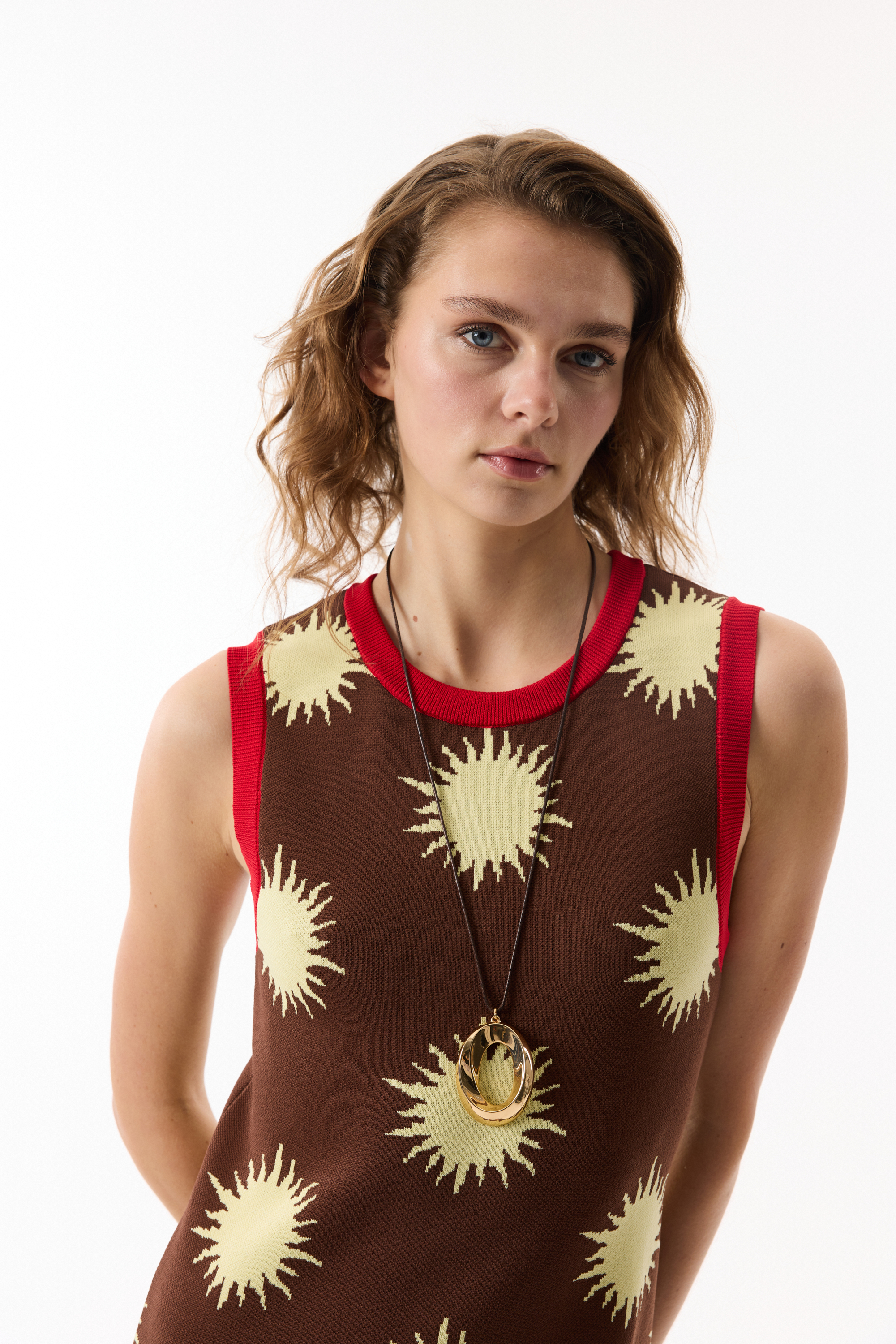 JAKARLI KOLSUZ TRİKO MİNİ ELBİSE