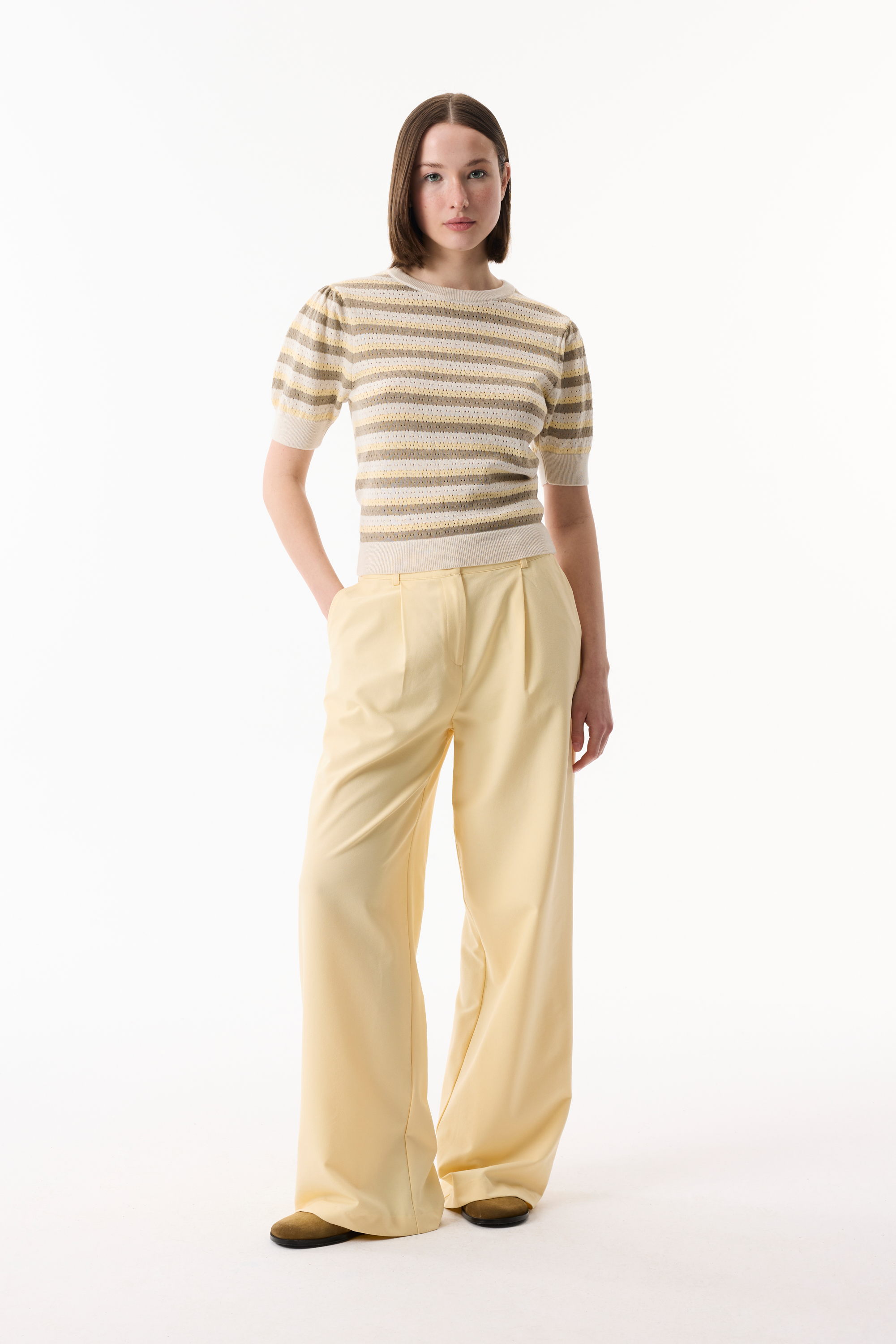 ÇİZGİLİ BİSİKLET YAKA KISA KOLLU KAZAK