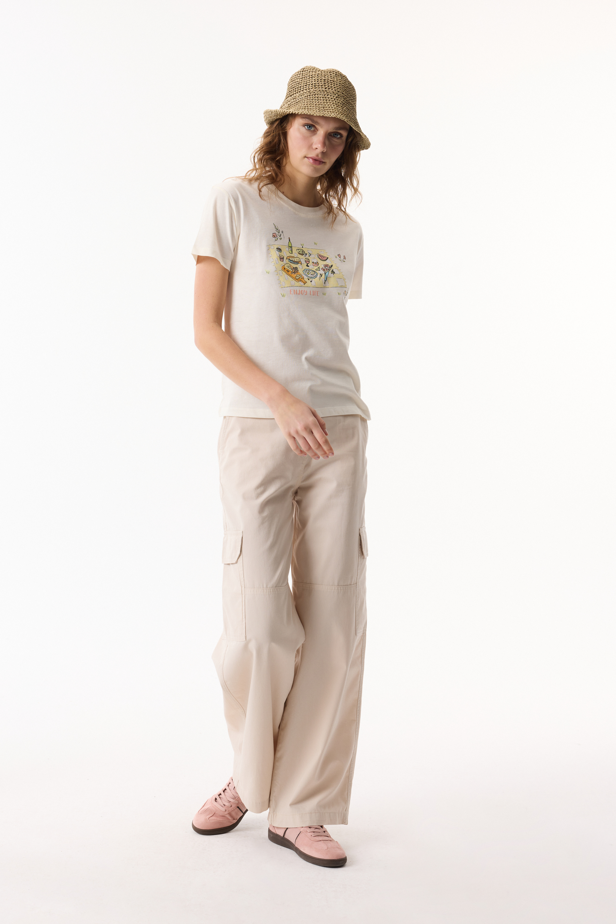 BASKILI BİSİKLET YAKA KISA KOLLU T-SHIRT