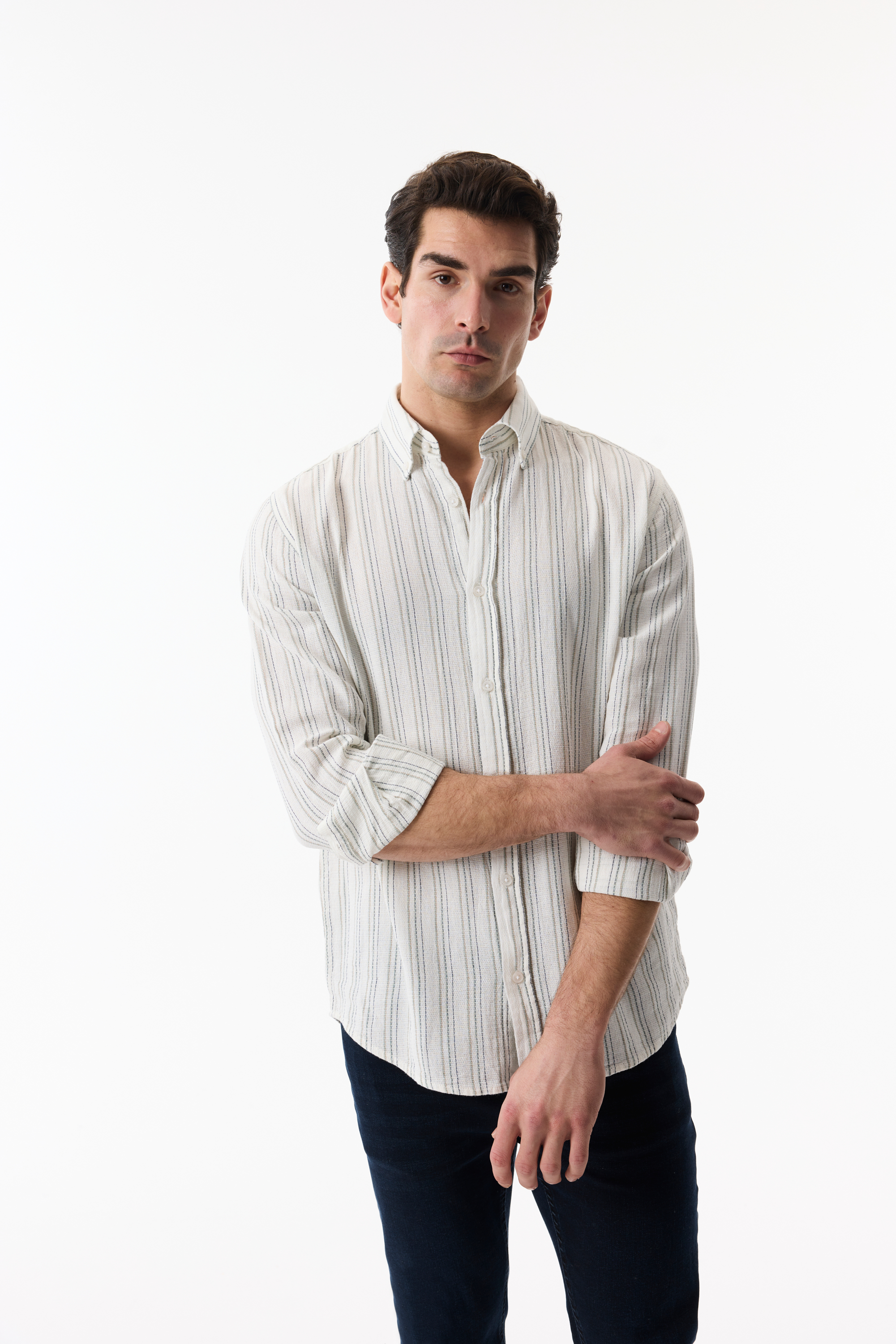 REGULAR FIT ÇİZGİLİ UZUN KOLLU GÖMLEK