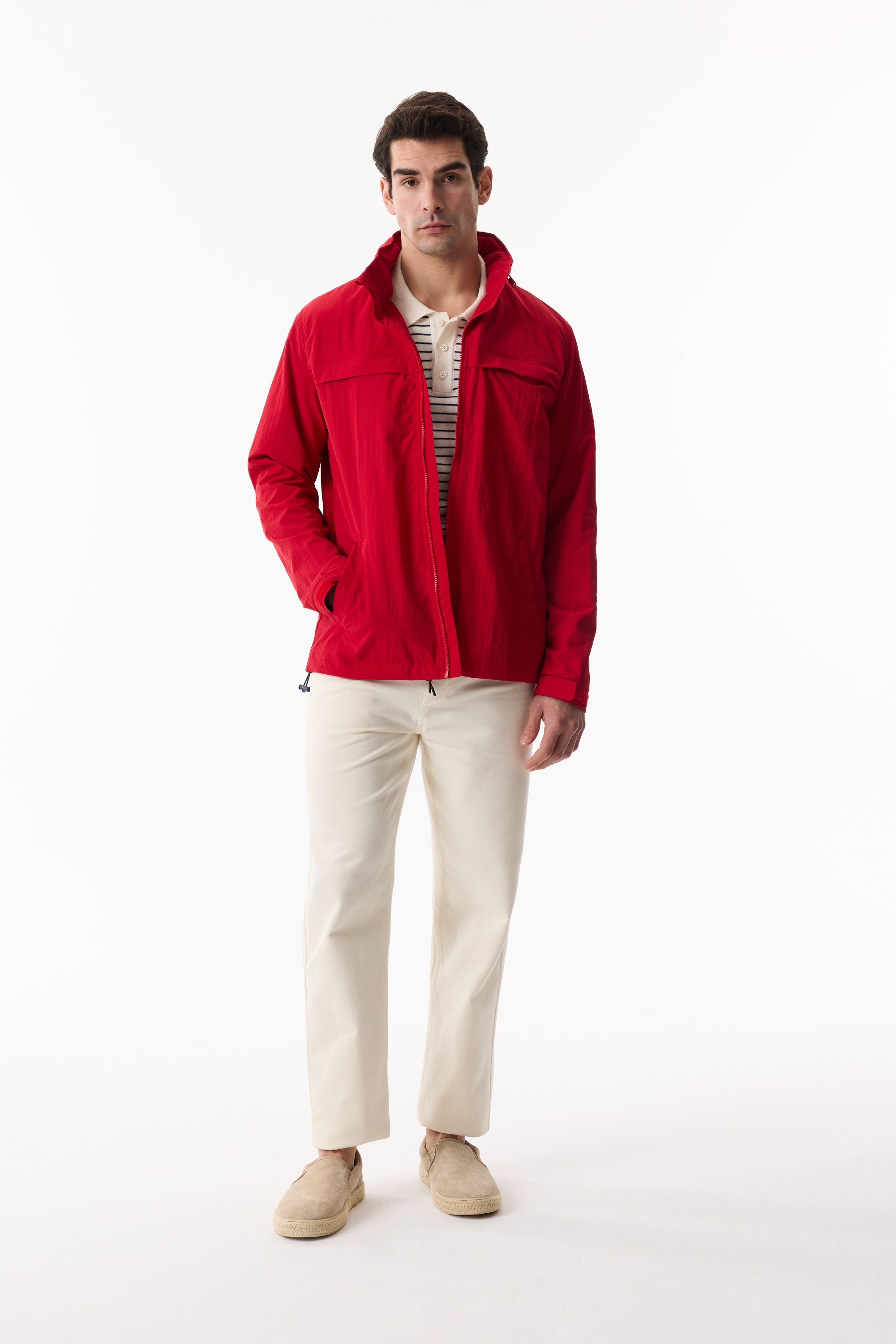 GİZLİ KAPÜŞONLU YAĞMURLUK